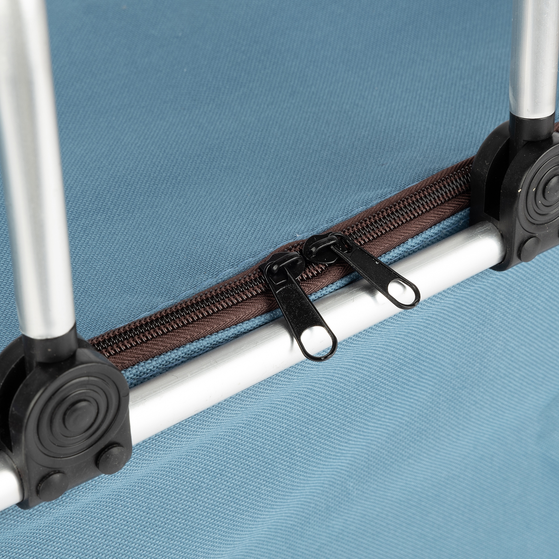 Cesta isotérmica en varios colores 35L