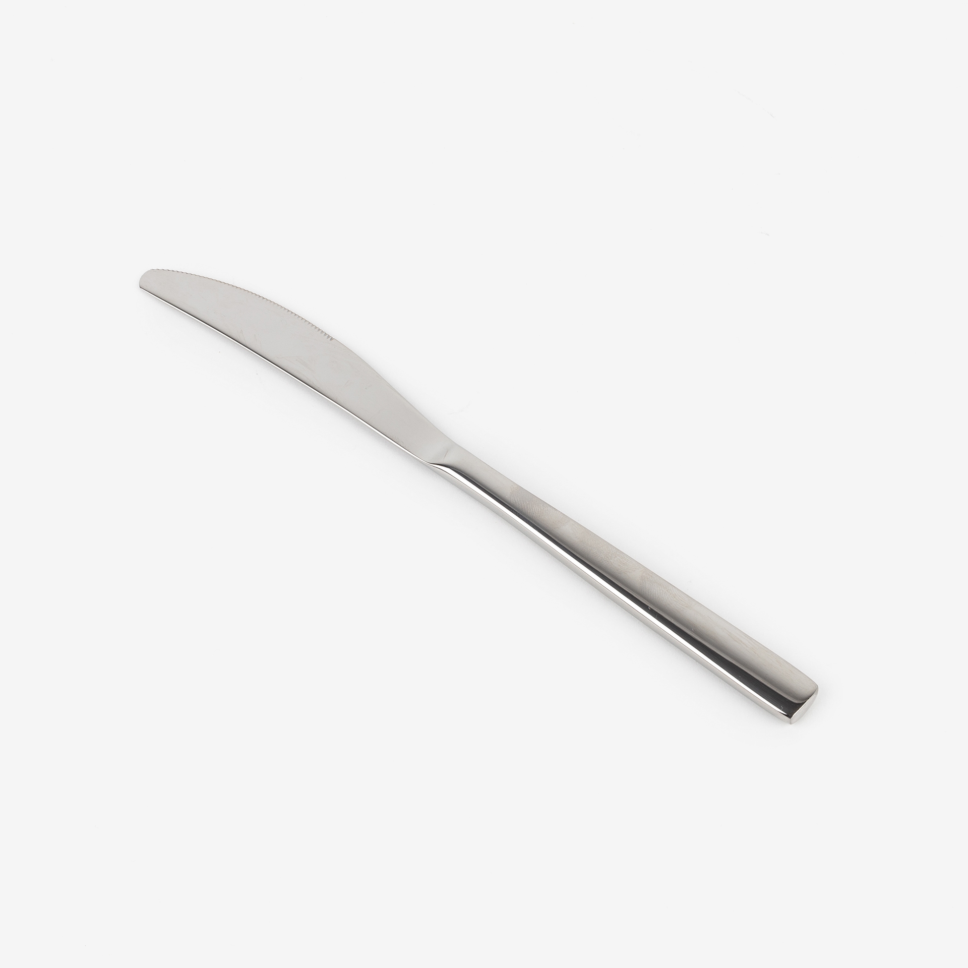 Cuchillo de postre de acero inoxidable Bela Zwilling 18cm