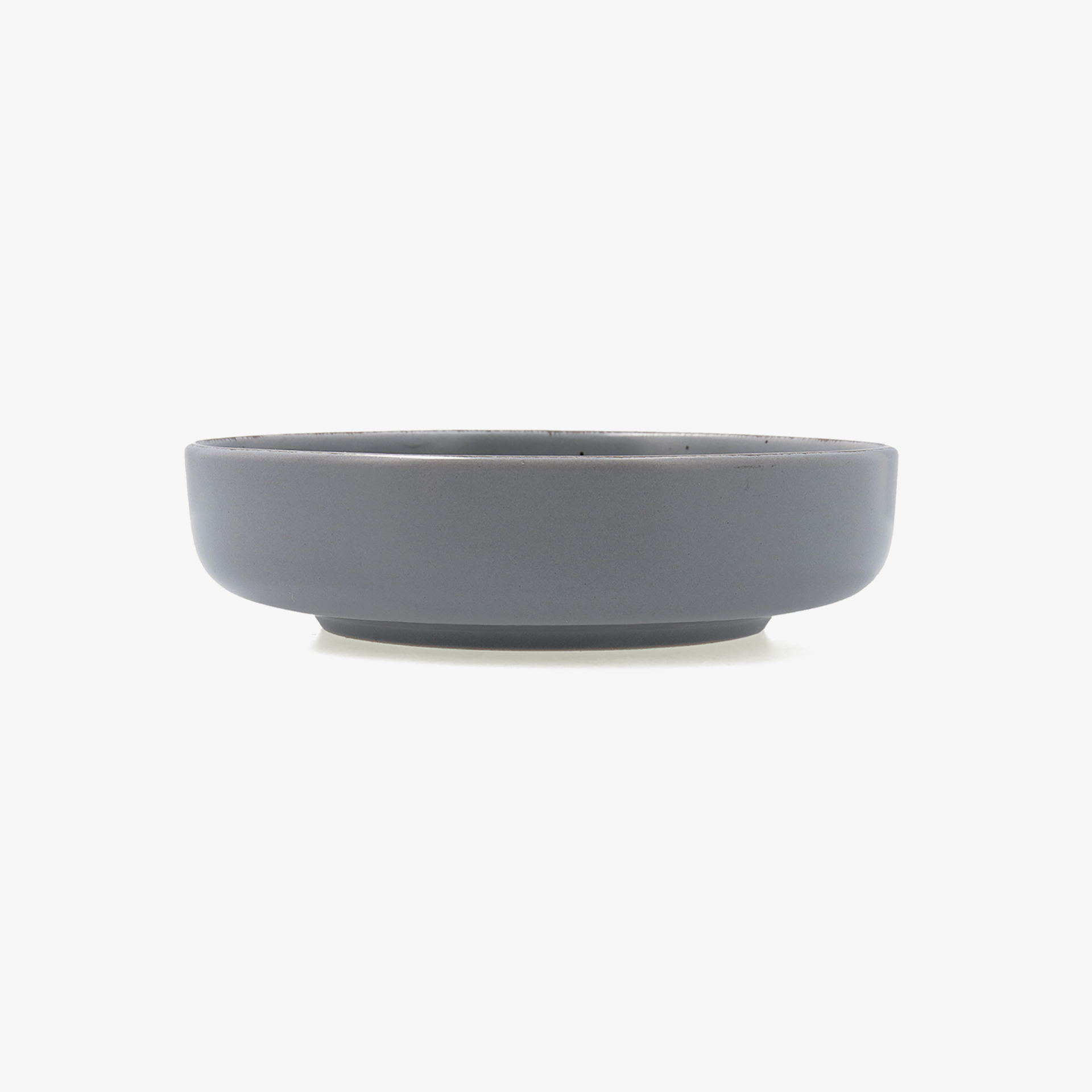 Plato hondo gris de cer&aacute;mica Iria &Oslash;18,5cm