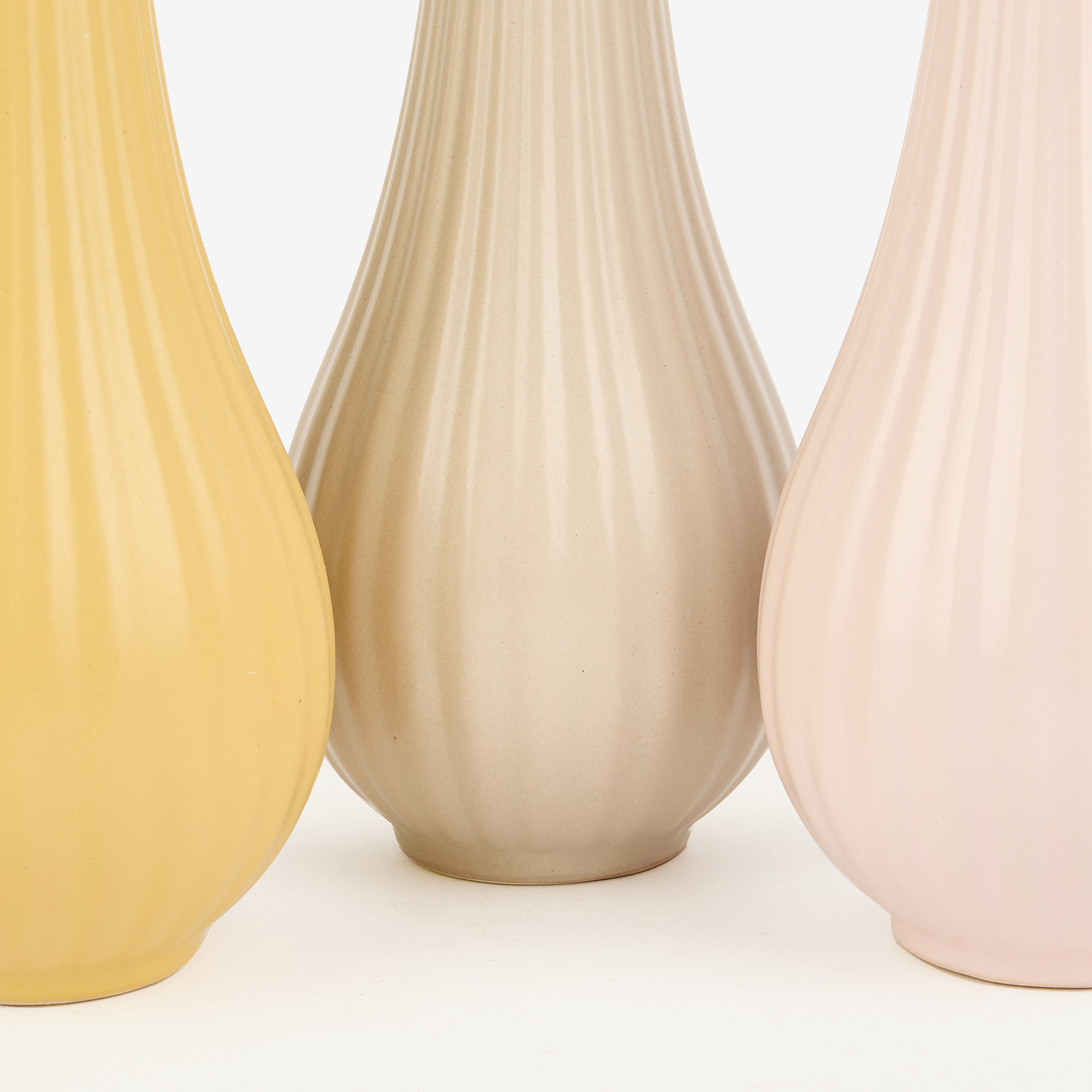 Jarr&oacute;n de porcelana Cinza &Oslash;12x11cm