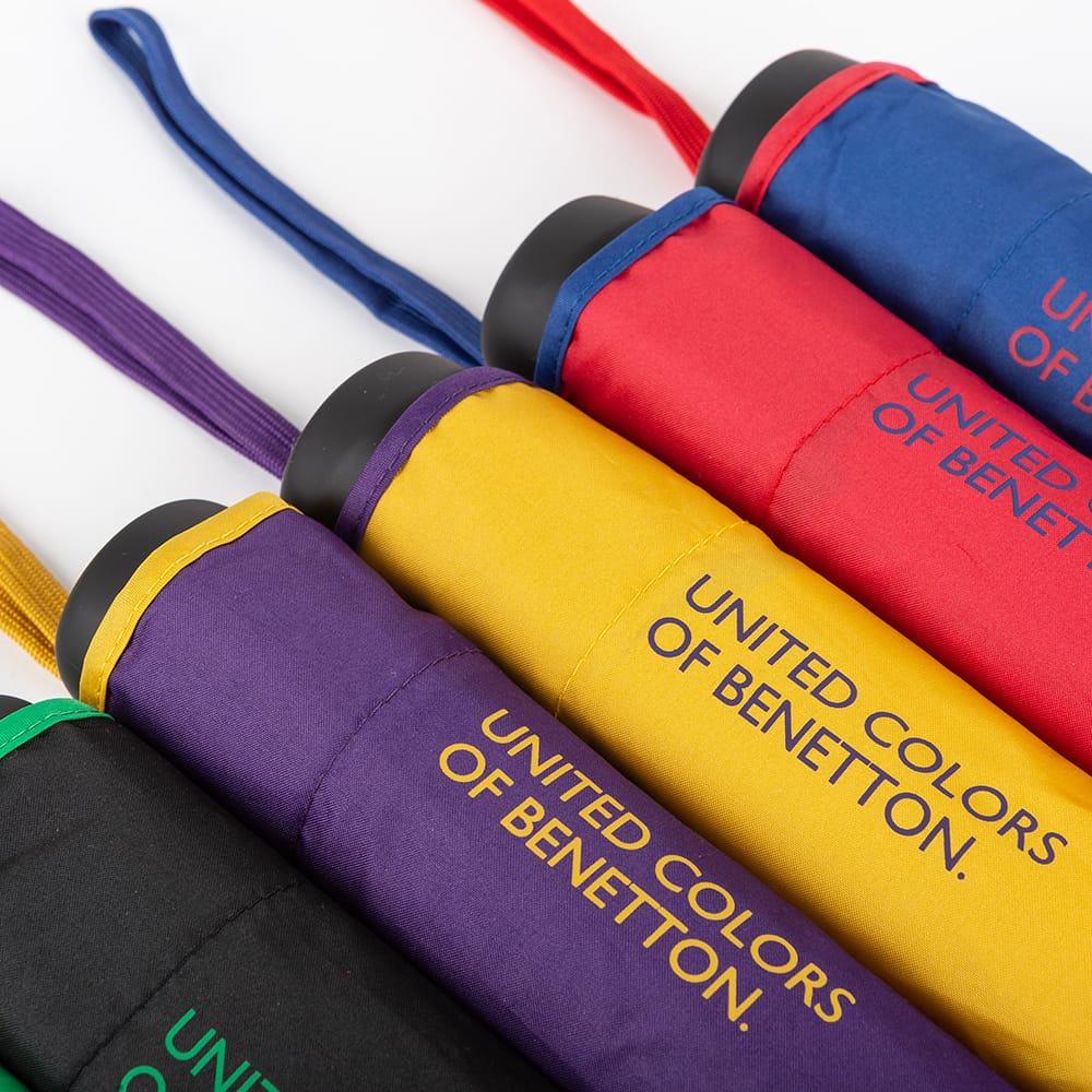 Paraguas mini plegable de Benetton 24cm