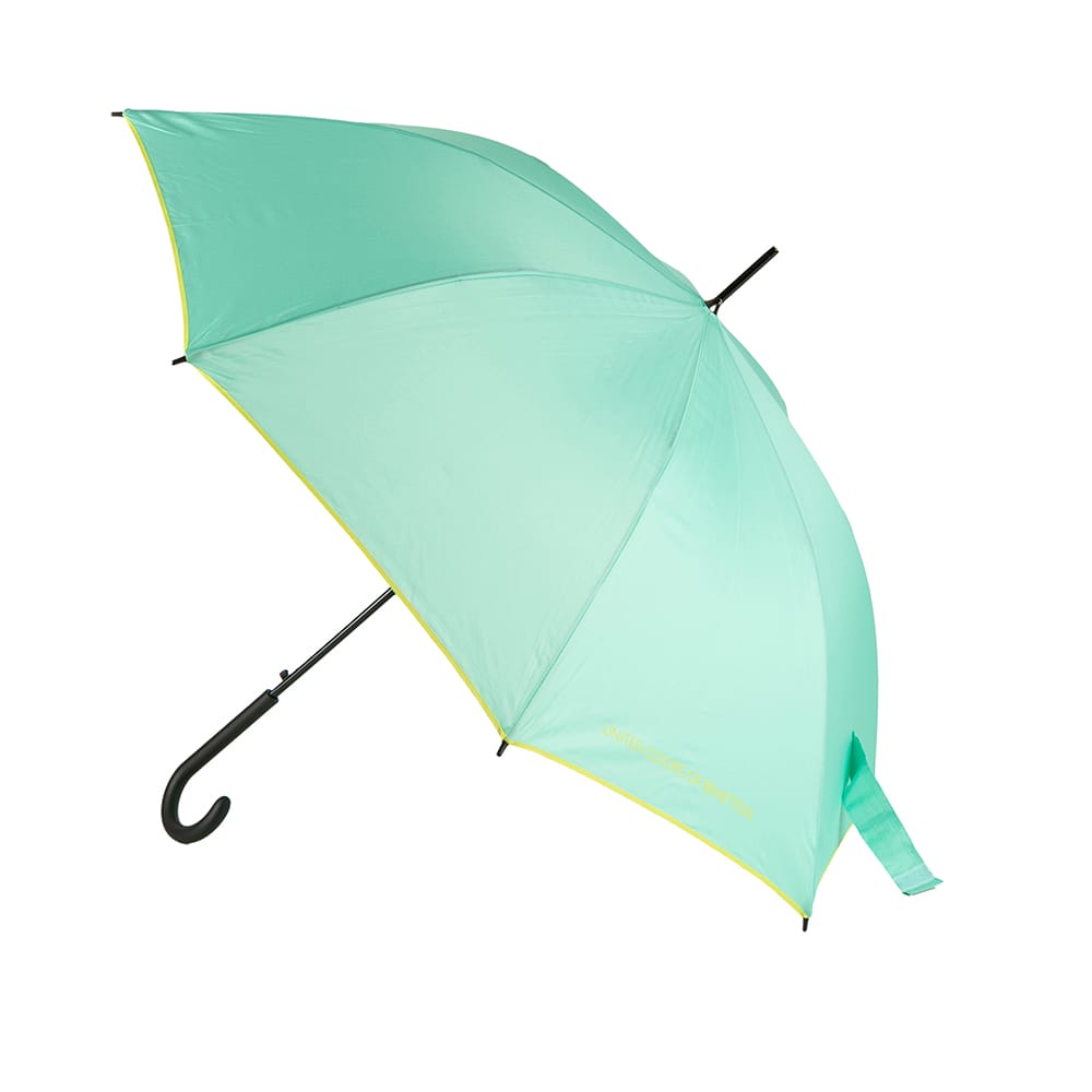 Paraguas autom&aacute;tico Benetton de distintos colores