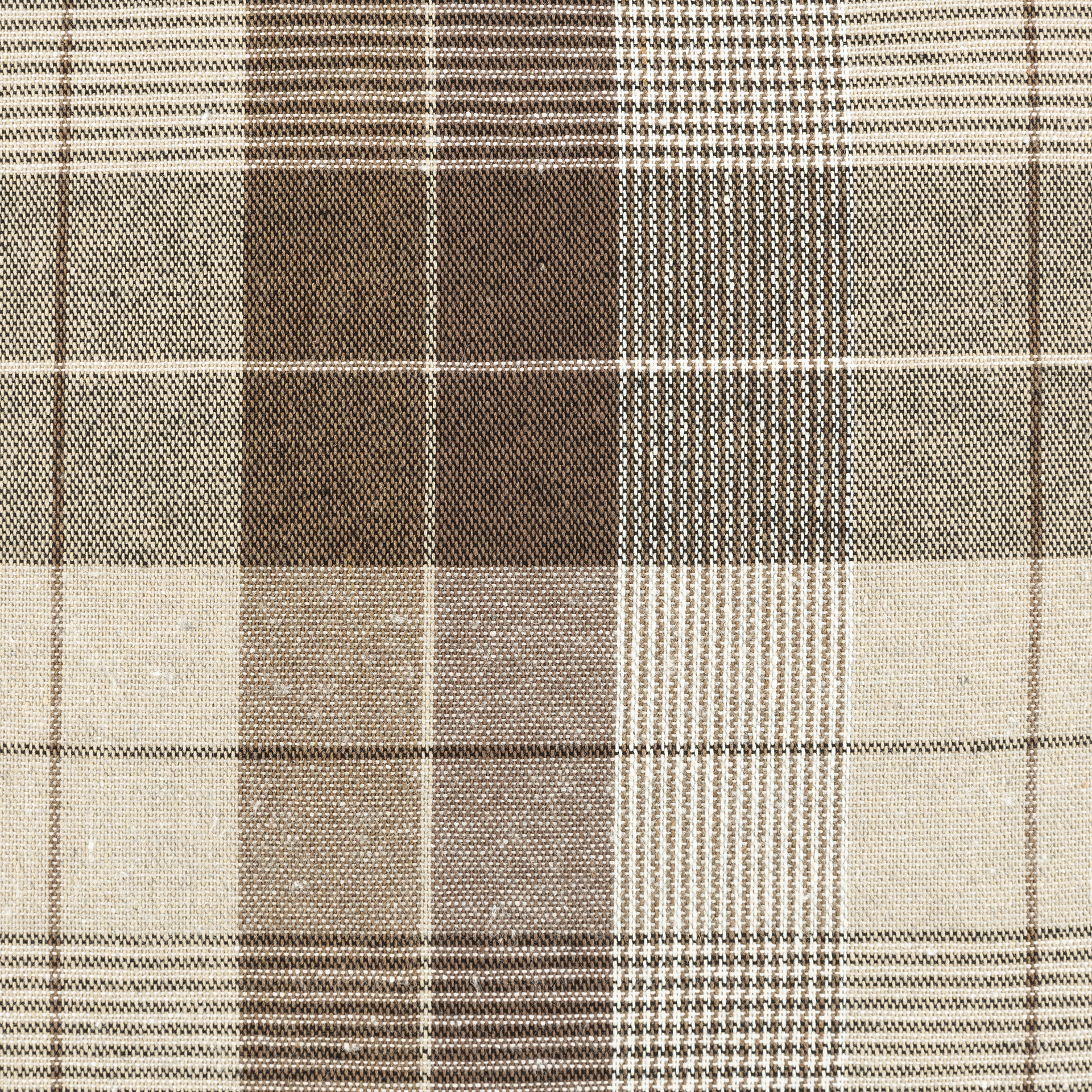 Funda de coj&iacute;n de algod&oacute;n reciclado Tart&aacute;n negro Arau 45x45cm