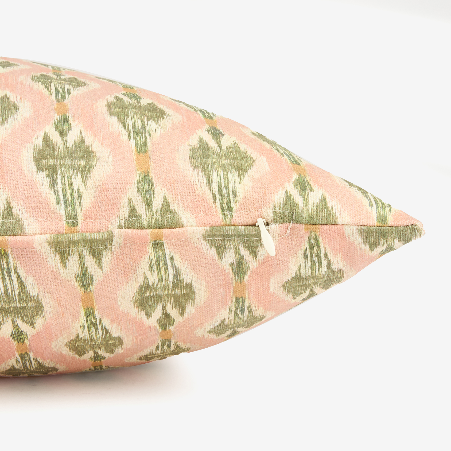 Funda de cojín de algodón rosa claro Ikat 45x45cm