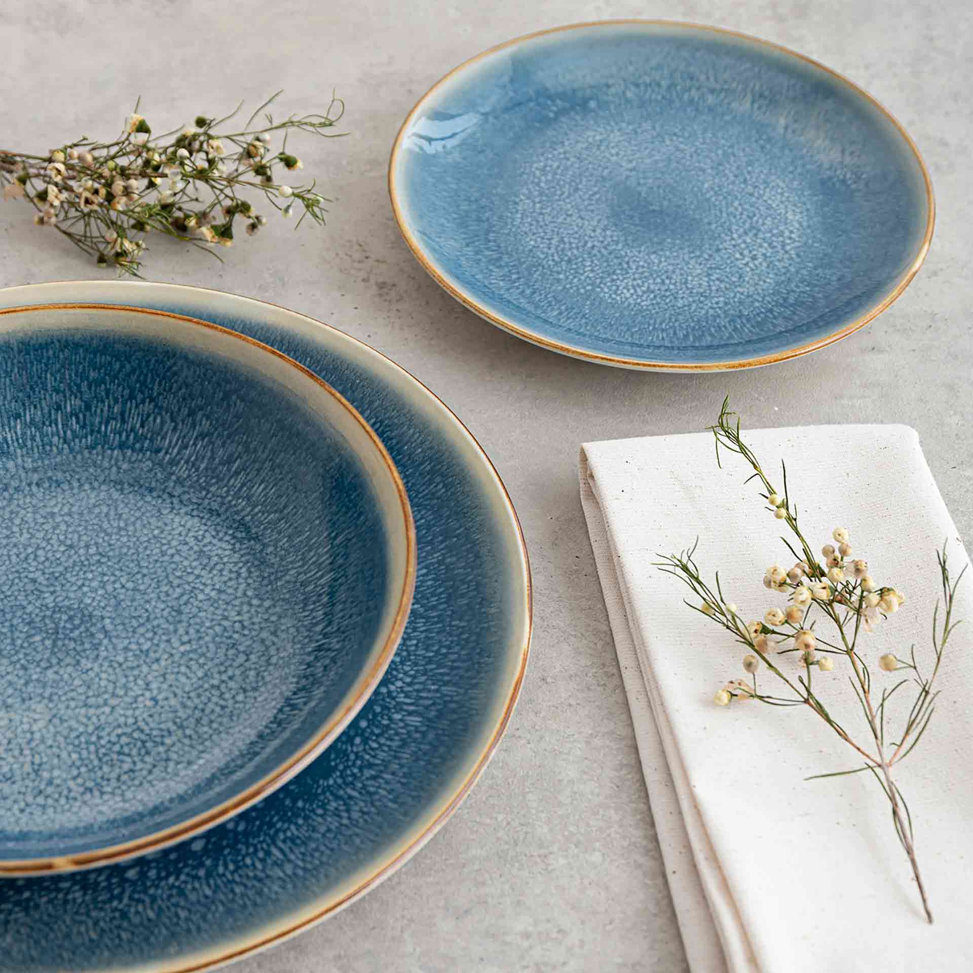 Vajilla de 12 piezas de porcelana azul Aura