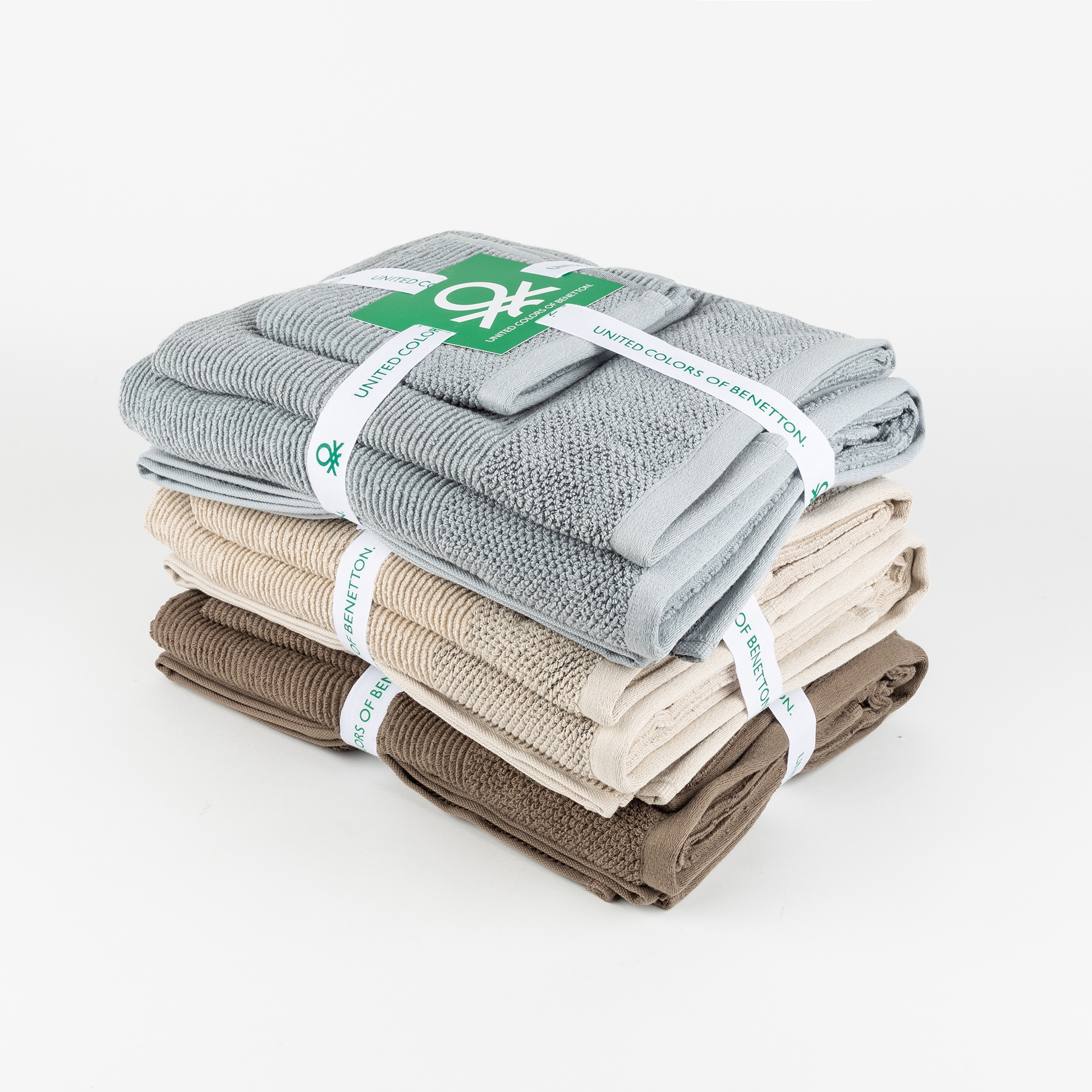 Set de 3 toallas de algod&oacute;n marr&oacute;n Bennetton