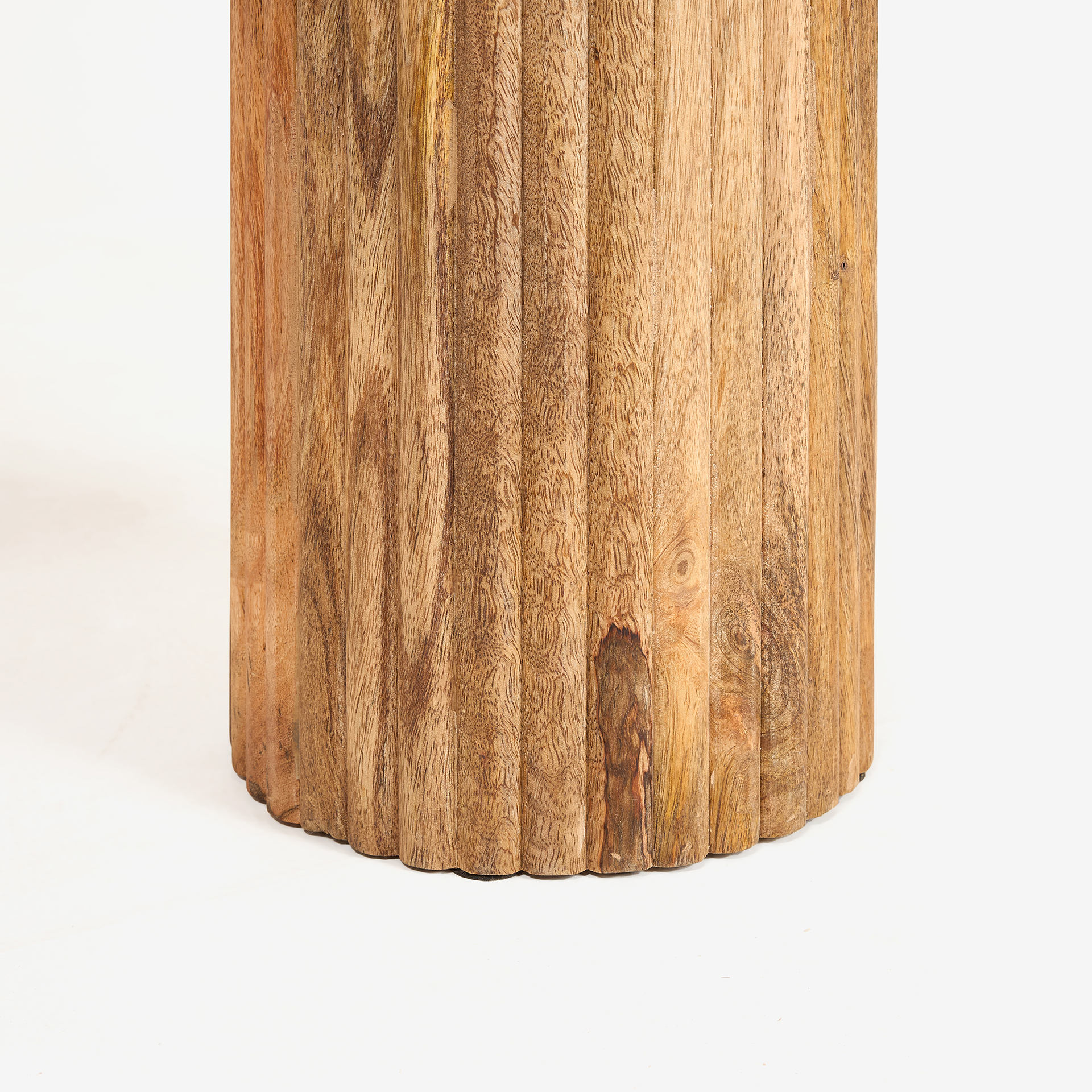 Mesa de comedor de madera de acacia Siba Ø120x77cm Clau&Chloe