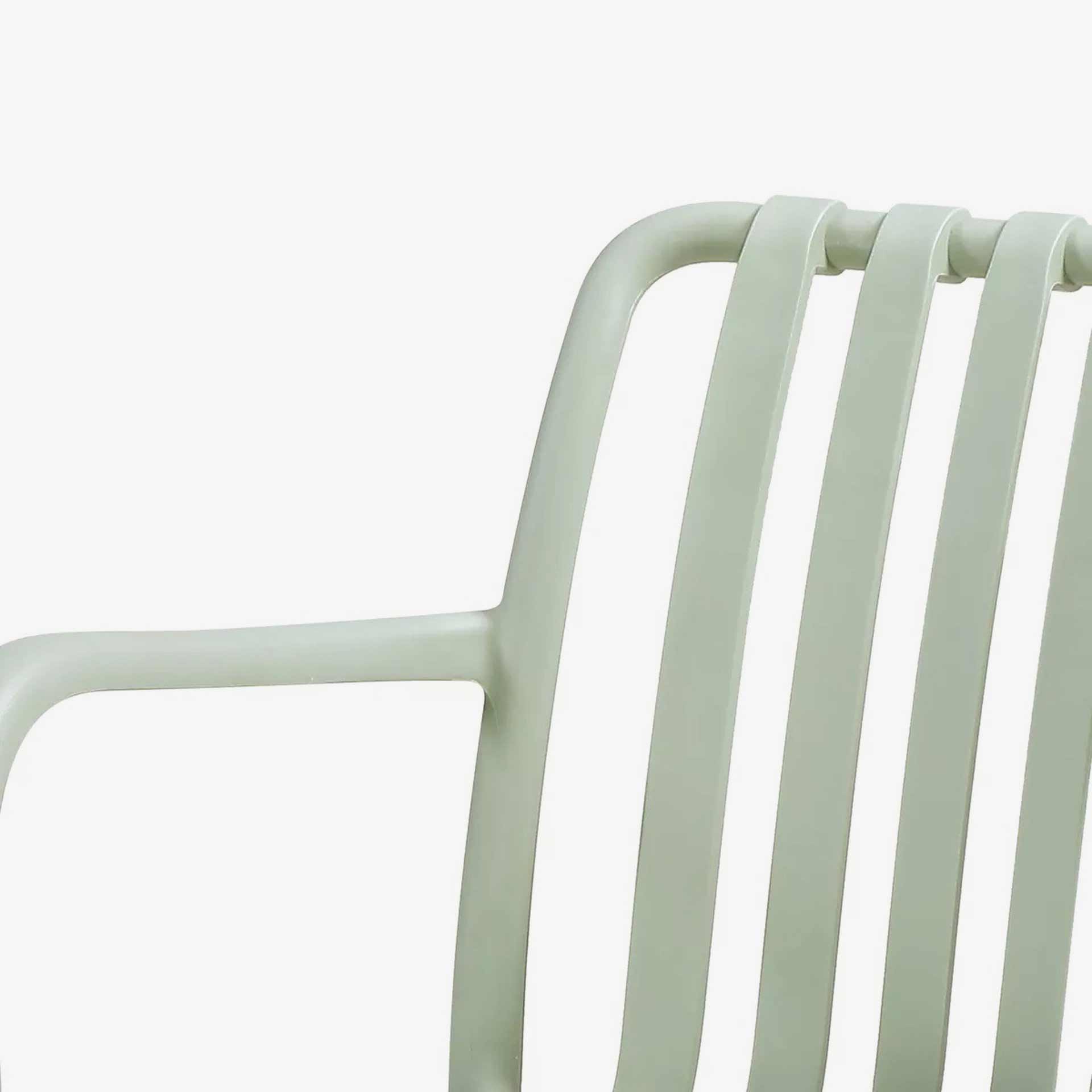 Silla de jard&iacute;n apilable de polipropileno verde Happel 59x55x81cm