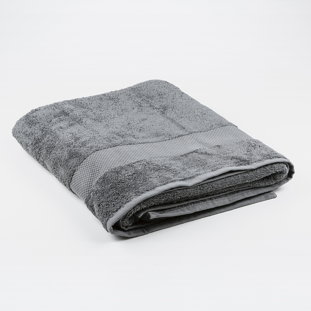 Toalla de ducha XL de algodón gris oscuro Vic 100x150cm - 500 gr/m²
