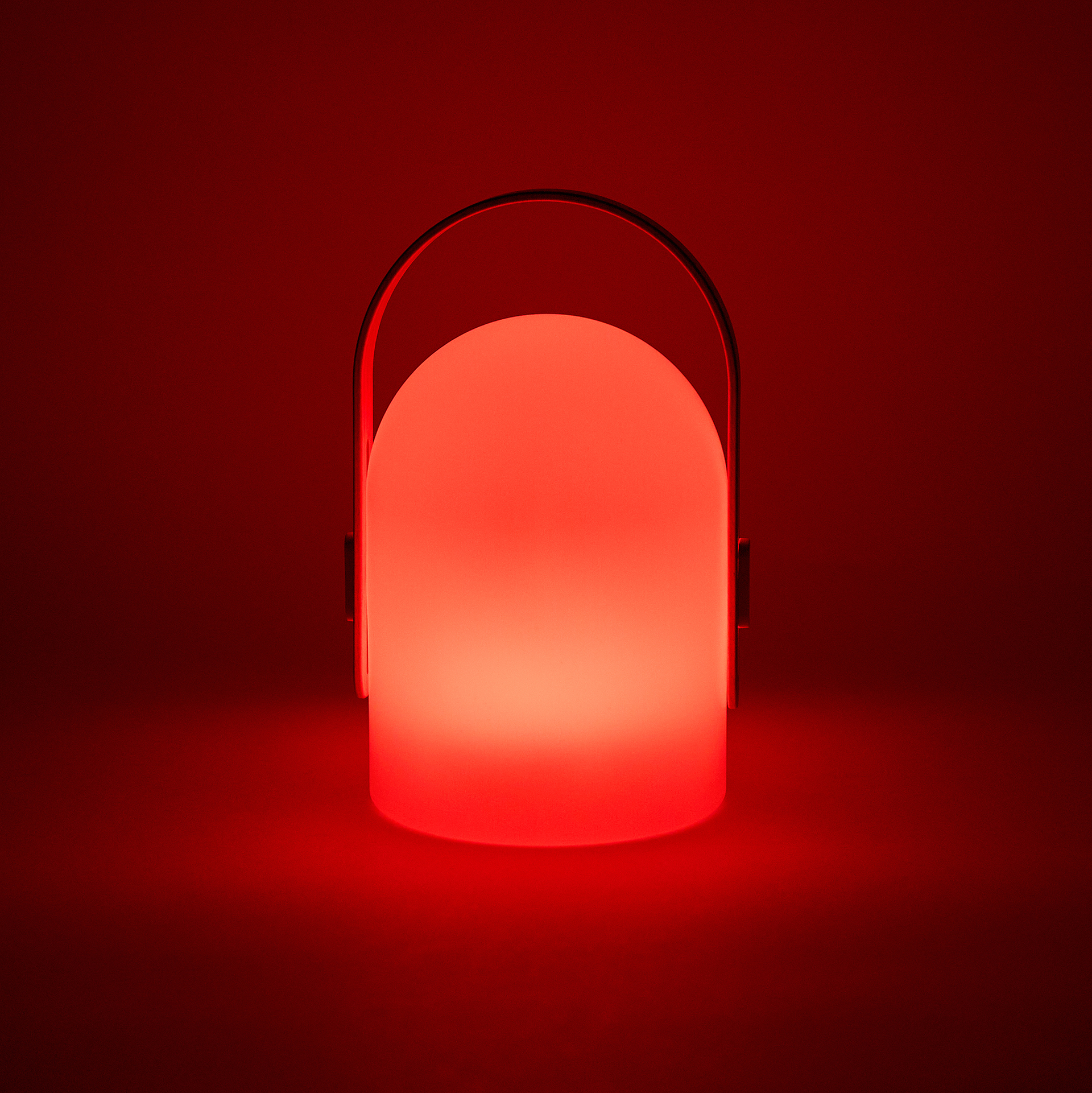 Lámpara de mesa para exterior LED con asa y USB Ø13x25cm