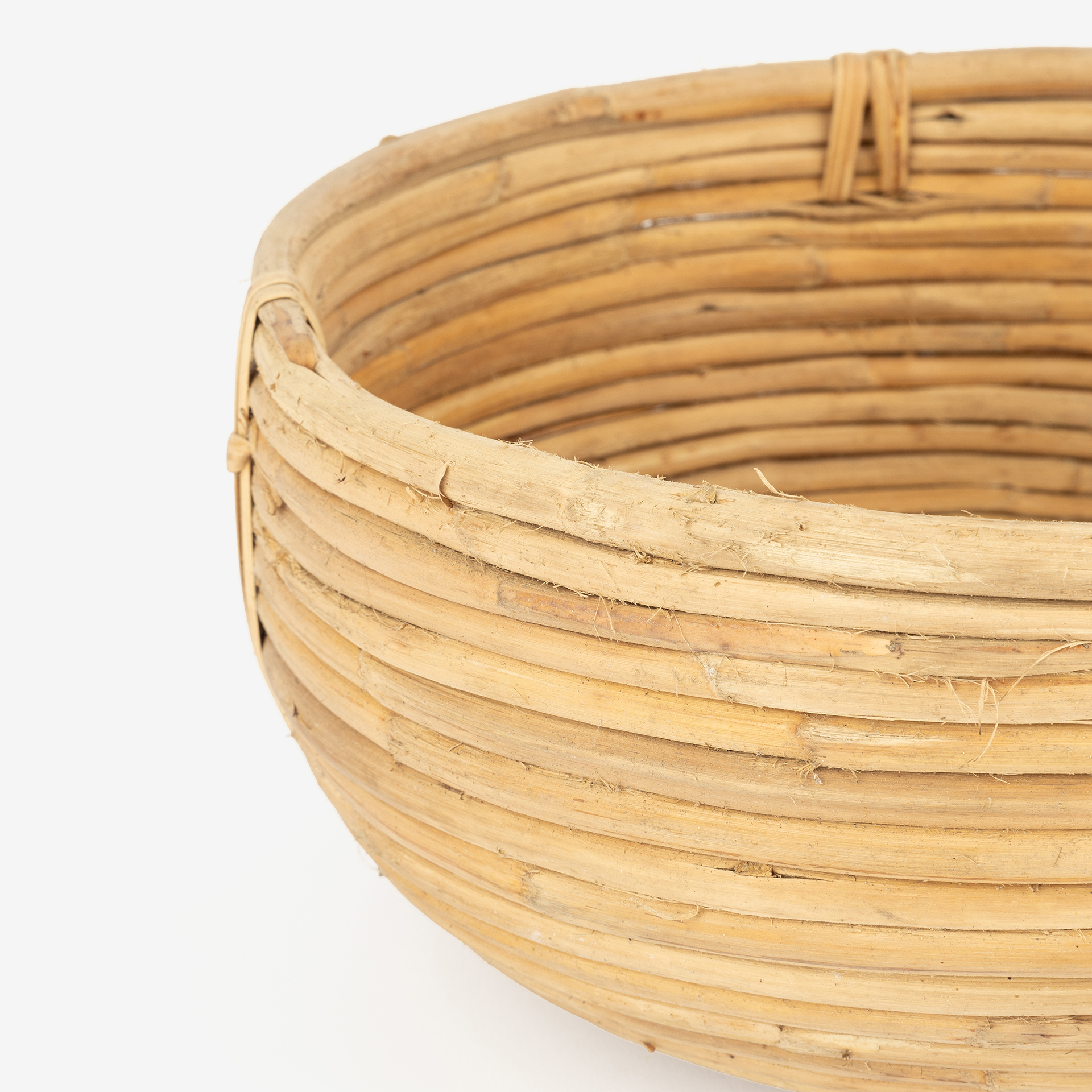 Frutero de rat&aacute;n natural Bosco &Oslash;26x12cm