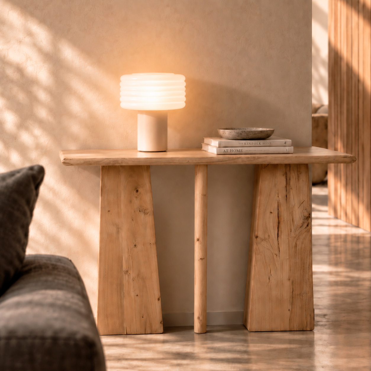 L&aacute;mpara de mesa Astor de vidrio beige 36cm