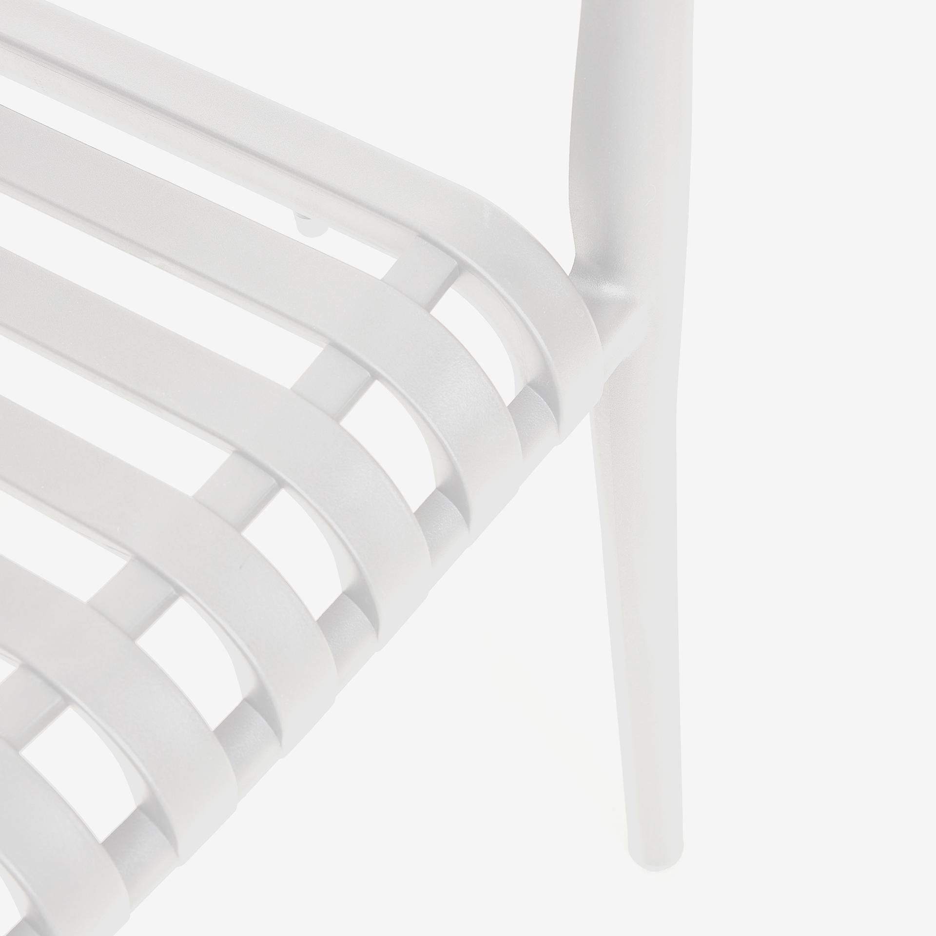 Silla de jard&iacute;n apilable de polipropileno blanca Happel 59x55x81cm