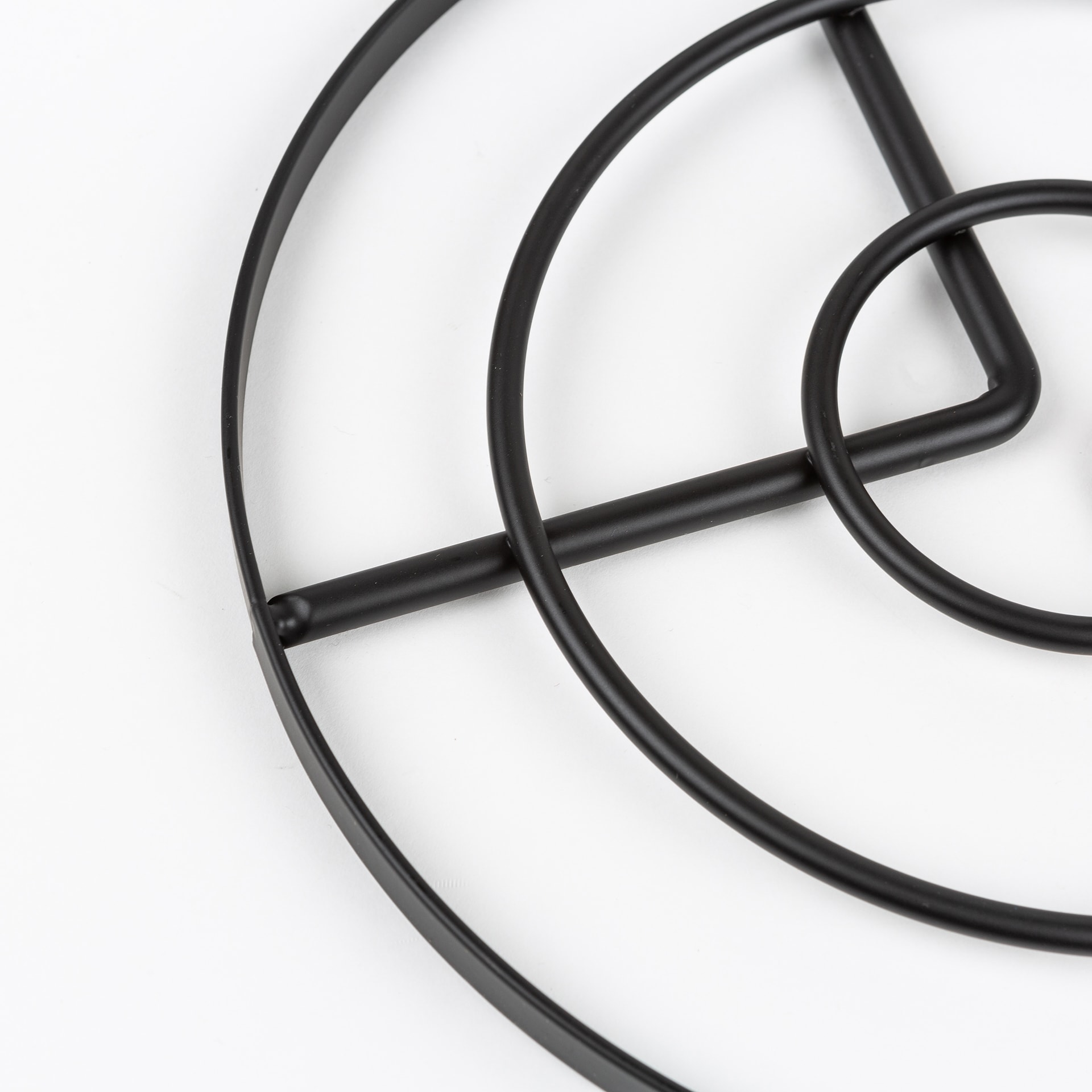 Salvamantel de metal negro &Oslash;23cm