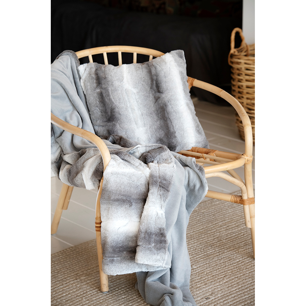 Funda de coj&iacute;n de felpa gris Alp 45x45cm