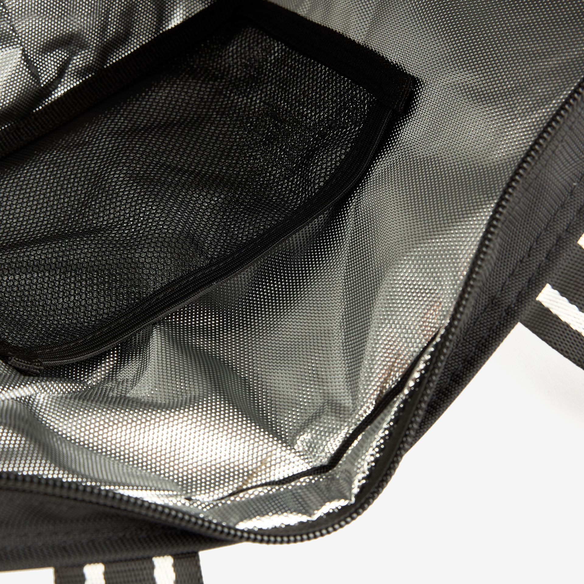 Bolsa lunchbag con asas negra 33x14x23cm 3,7L