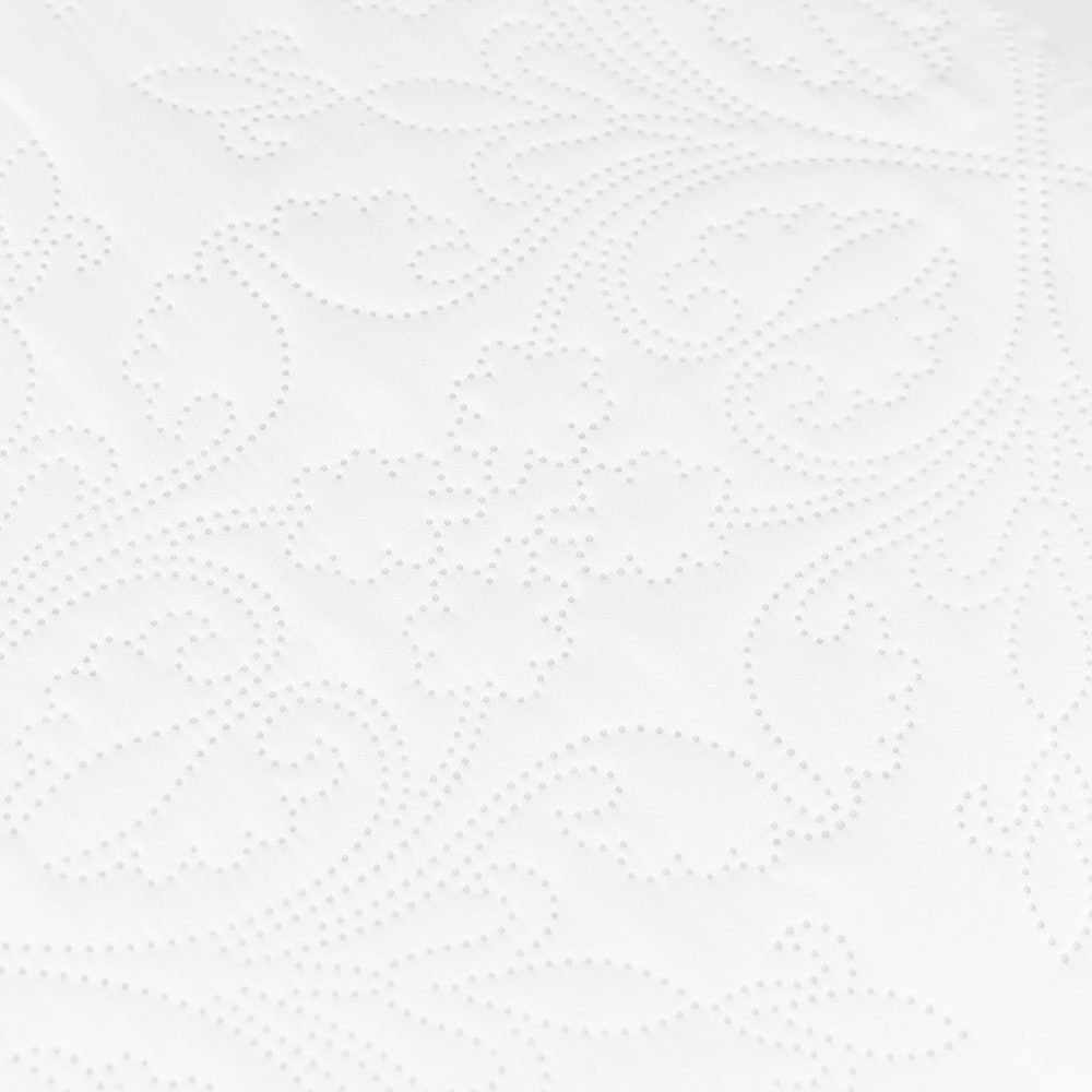 Colcha 240x260cm y 2 fundas de cojín color marfil