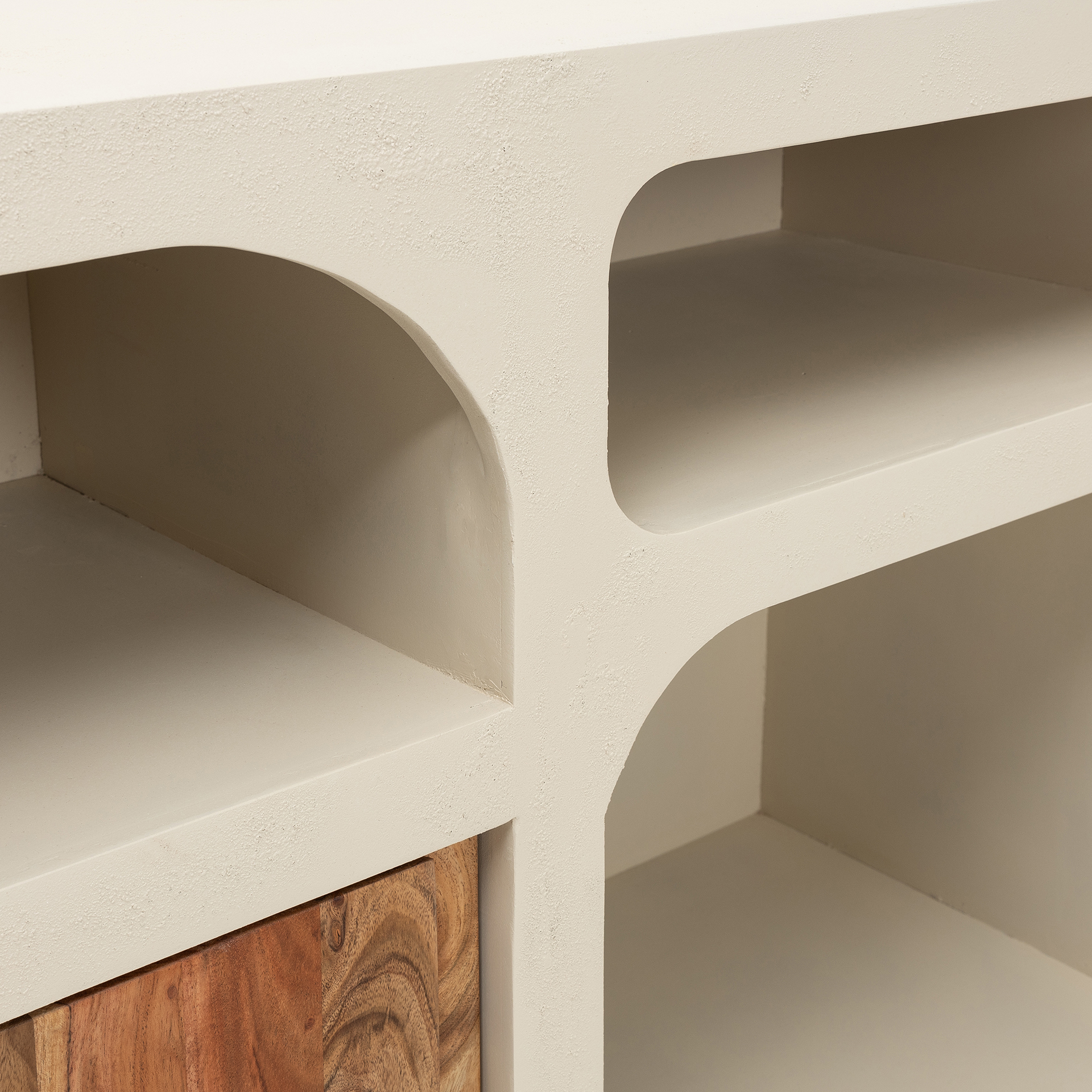 Aparador de madera de acacia y microcemento Kurli 160x40x75cm Clau&Chloe