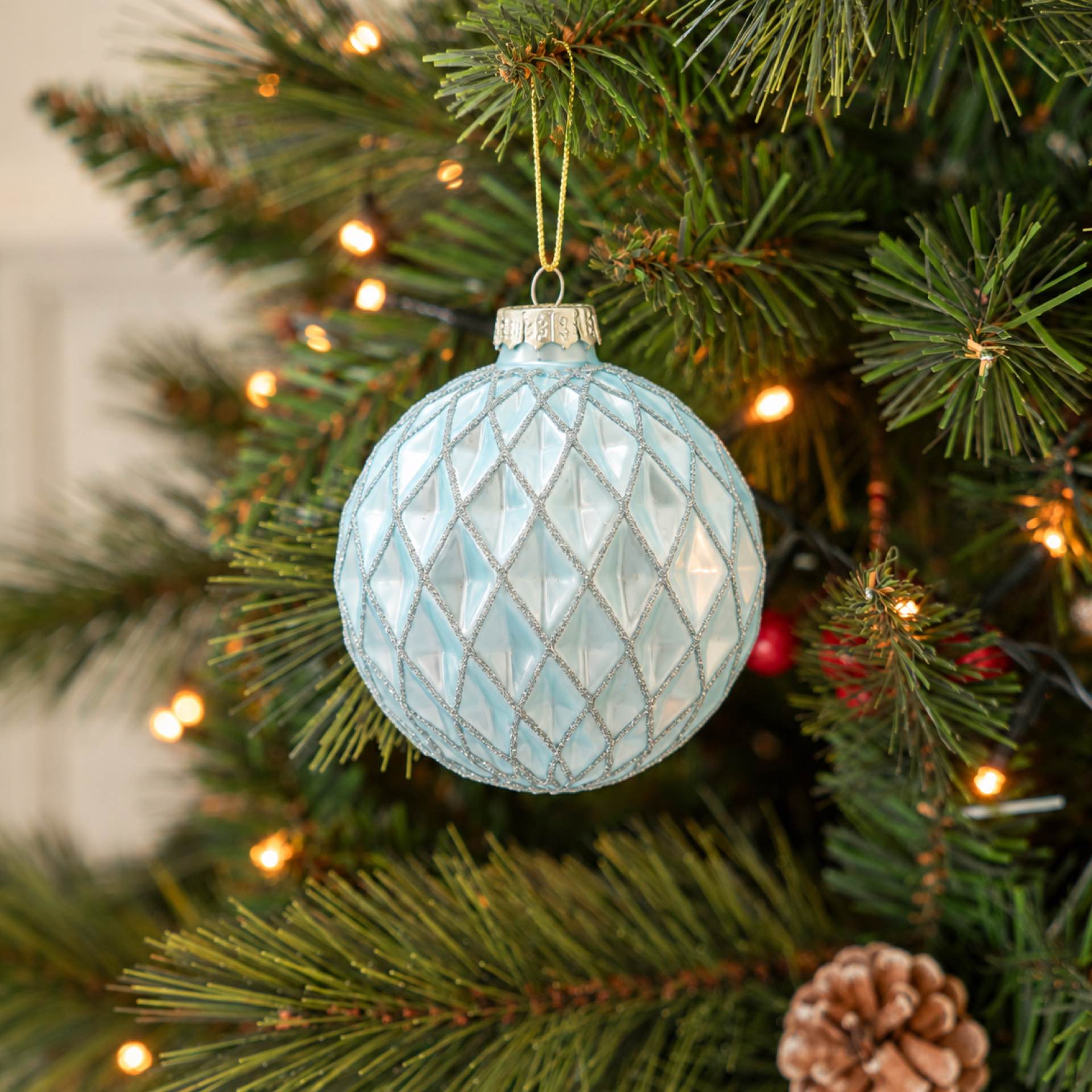 Bola de Navidad azul claro de cristal &Oslash;8cm