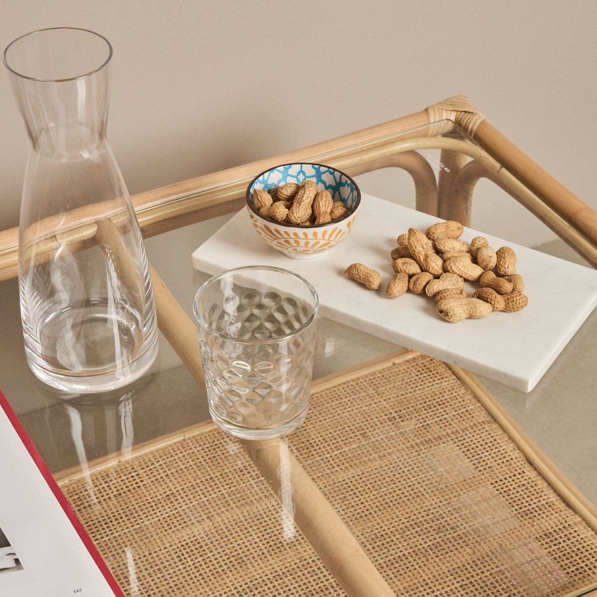 Tabla para servir aperitivos de mármol 30x10cm