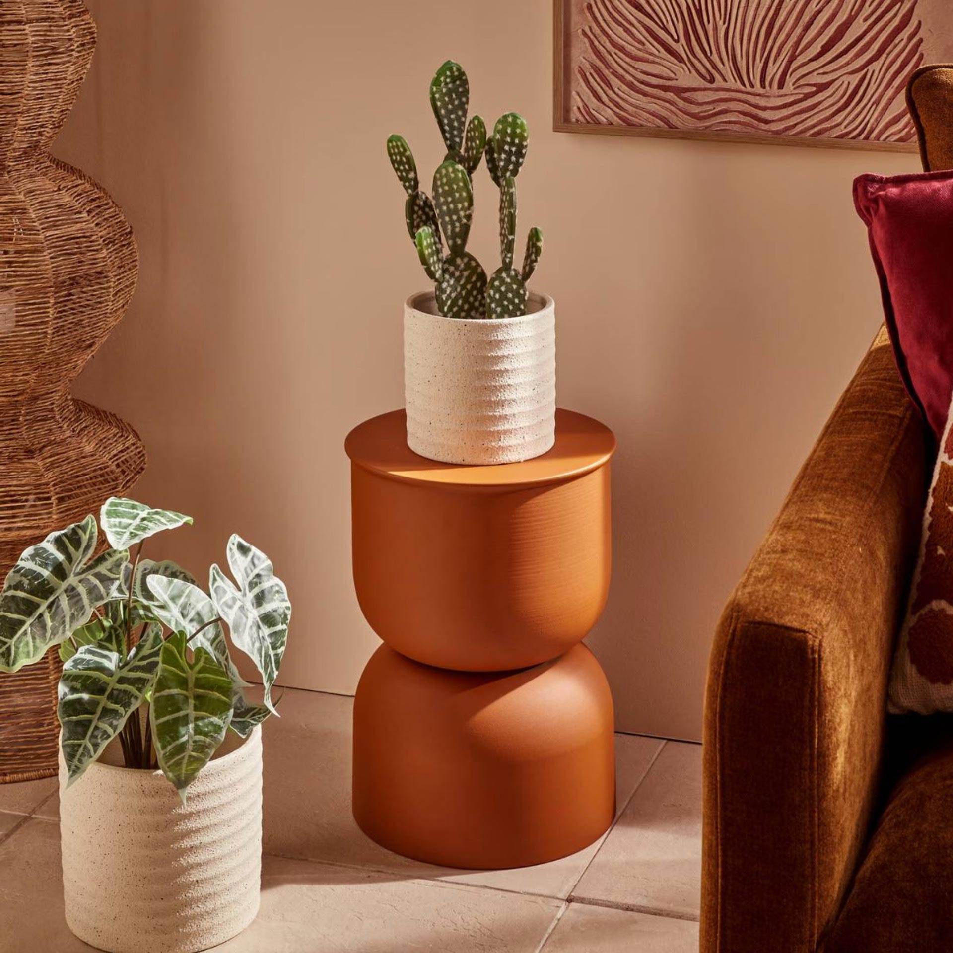 Mesa auxiliar totem ocre de metal Arden &Oslash;31cm