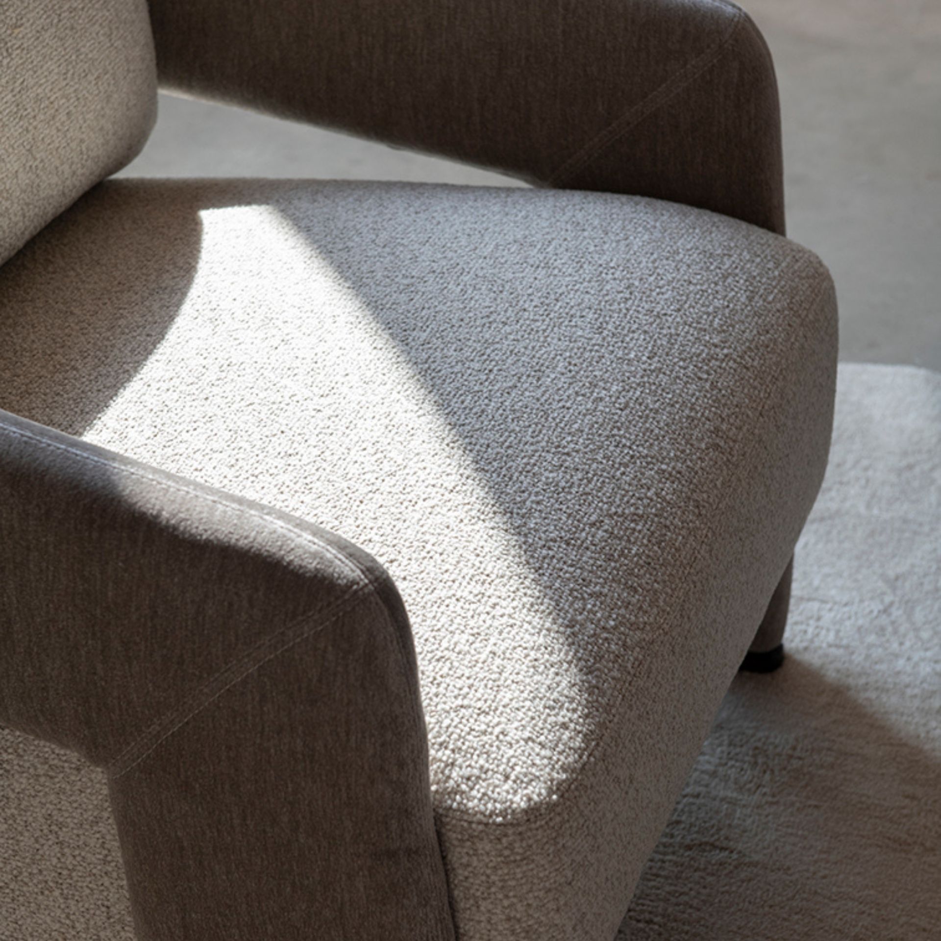 Butaca beige Regina 83x82x69cm Clau&Chloe