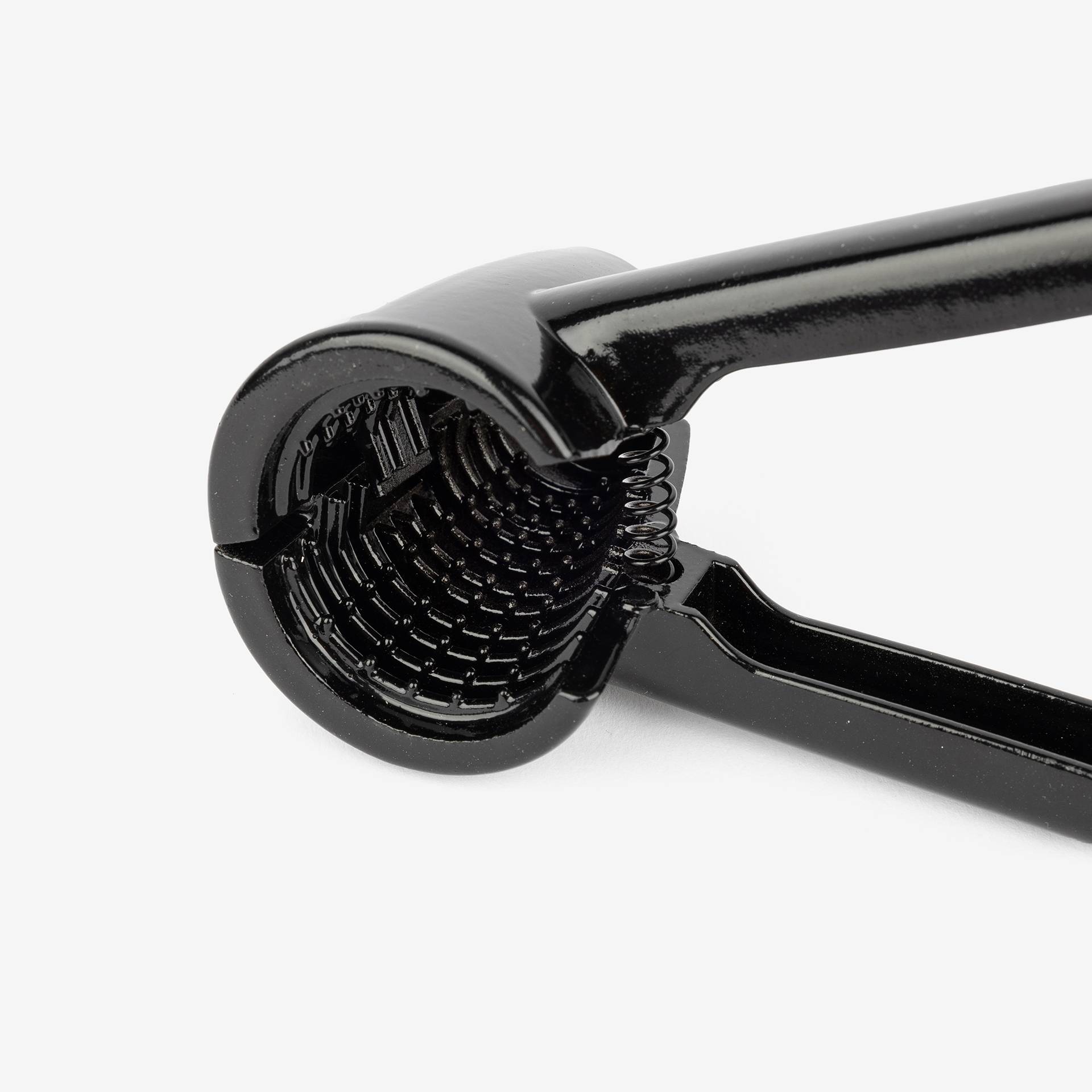 Cascanueces aluminio negro 18cm