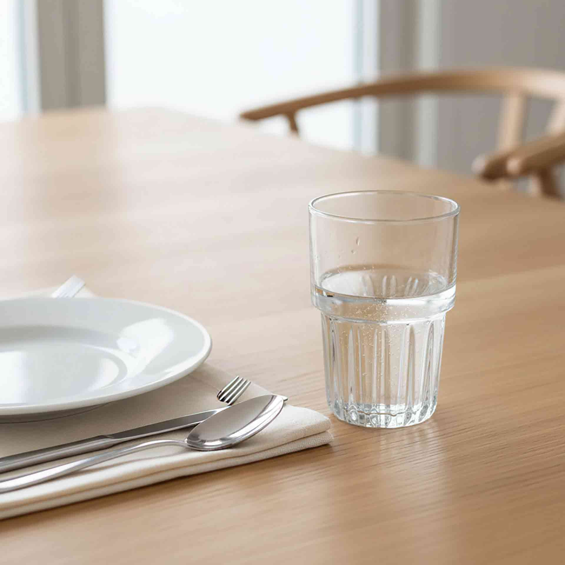 Vaso alto de vidrio transparente apilable Block 39cl