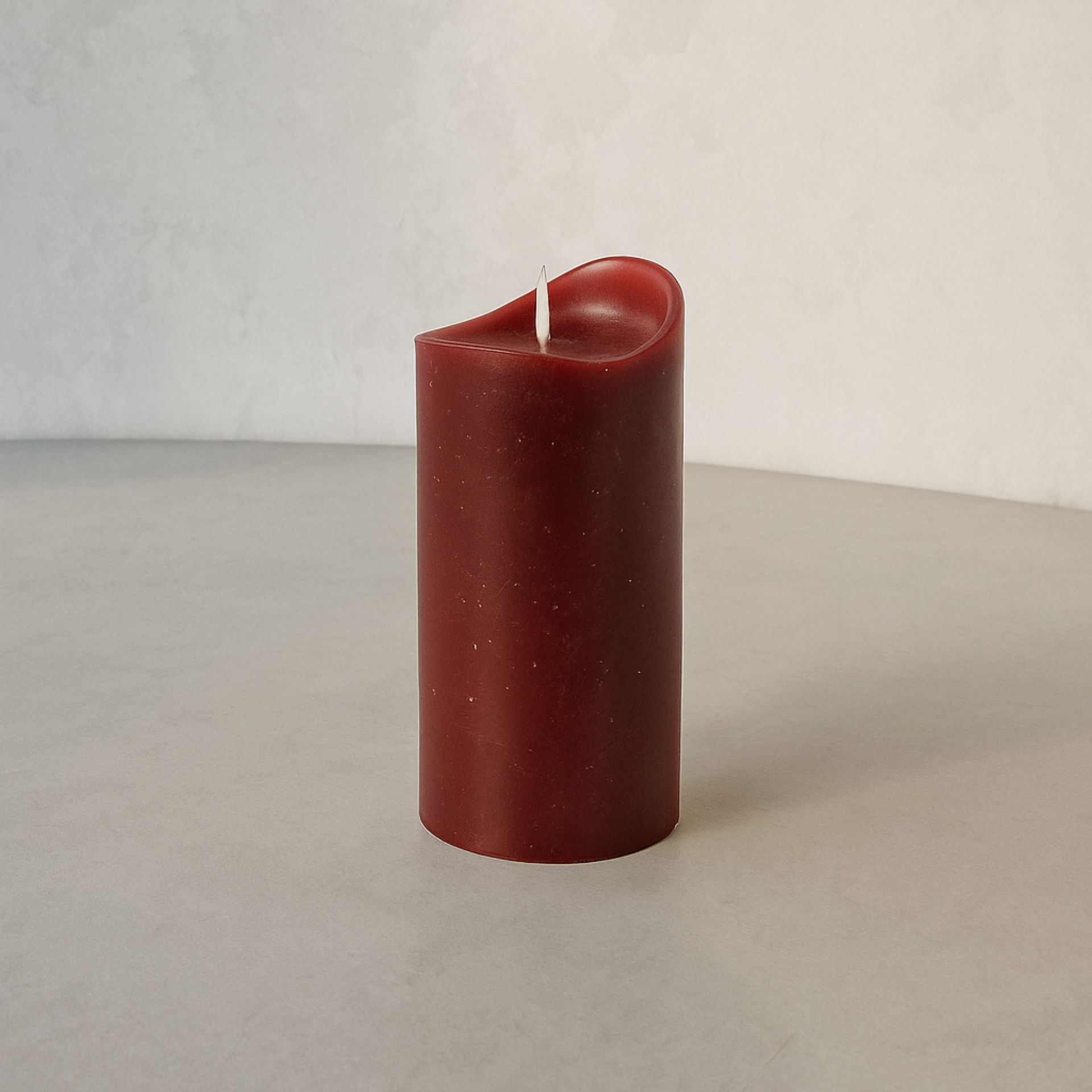 Vela LED roja 9x20cm