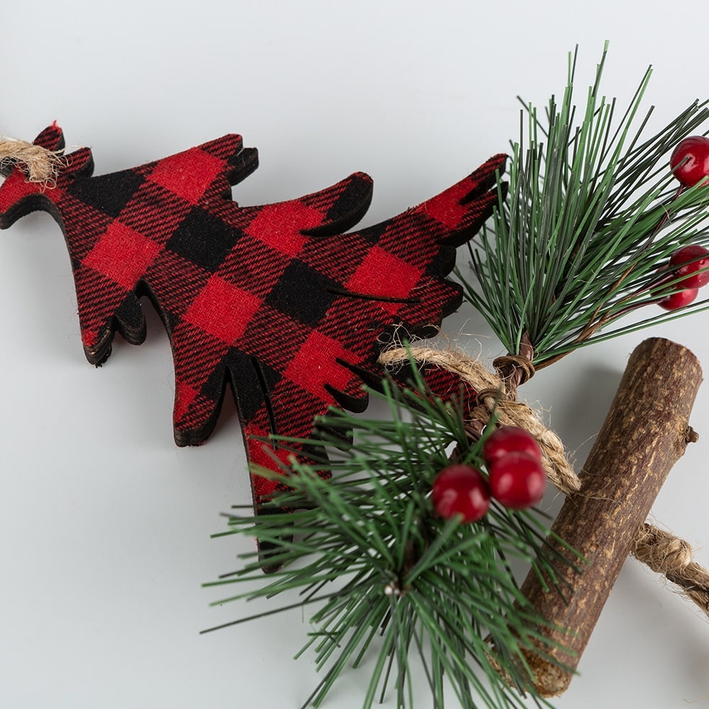 Adorno colgante de madera &Aacute;rbol con pi&ntilde;as 35cm