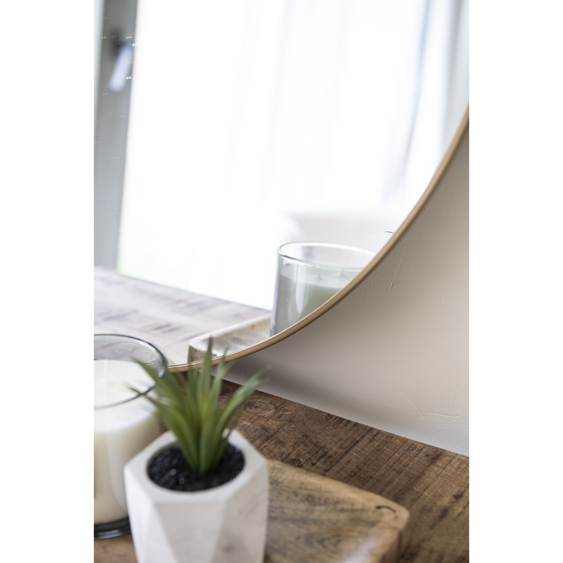 Espejo de pared redondo de metal oro Orión Ø76cm