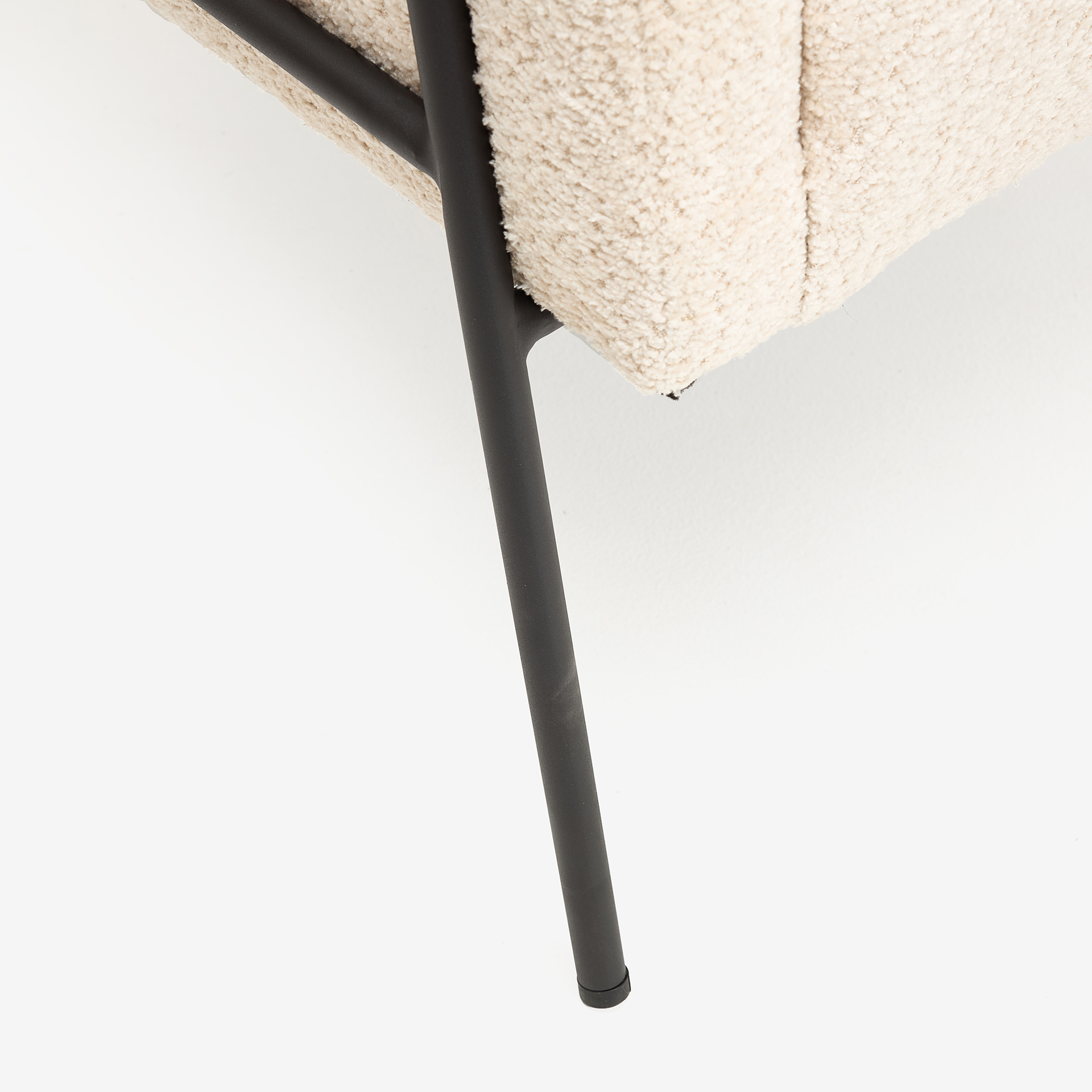 Butaca beige Mysteva 70x78x79cm Clau&Chloe