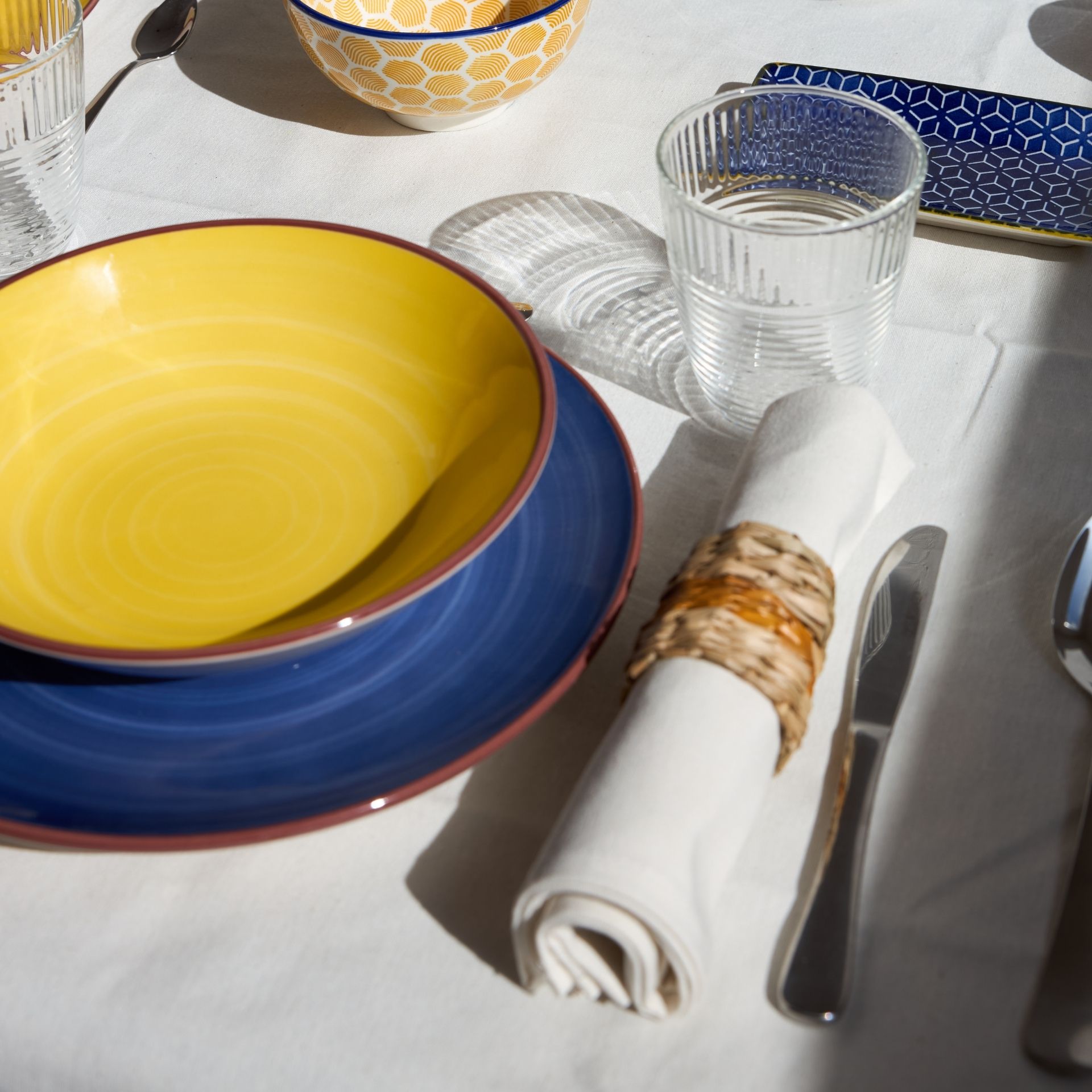 Vajilla de 18 piezas de gres Catoira