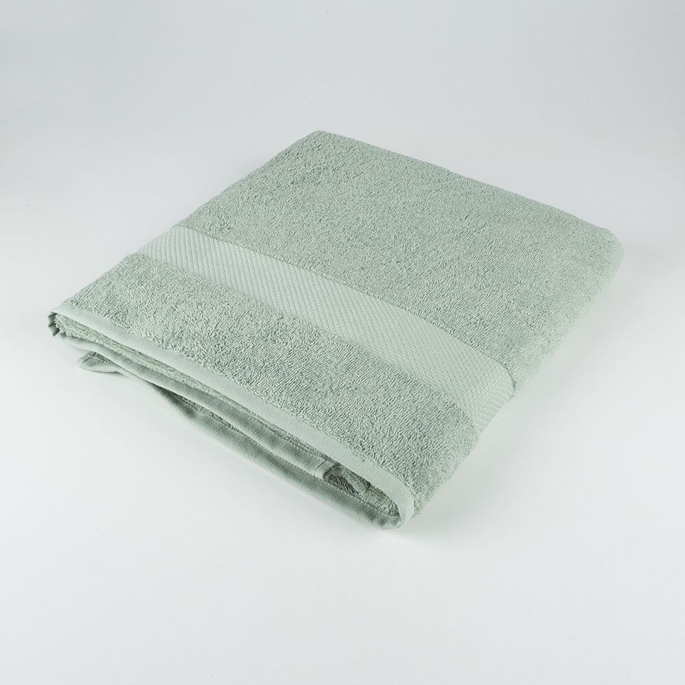 Toalla de ducha XL de algodón verde agua Vic 100x150cm - 500 gr/m²