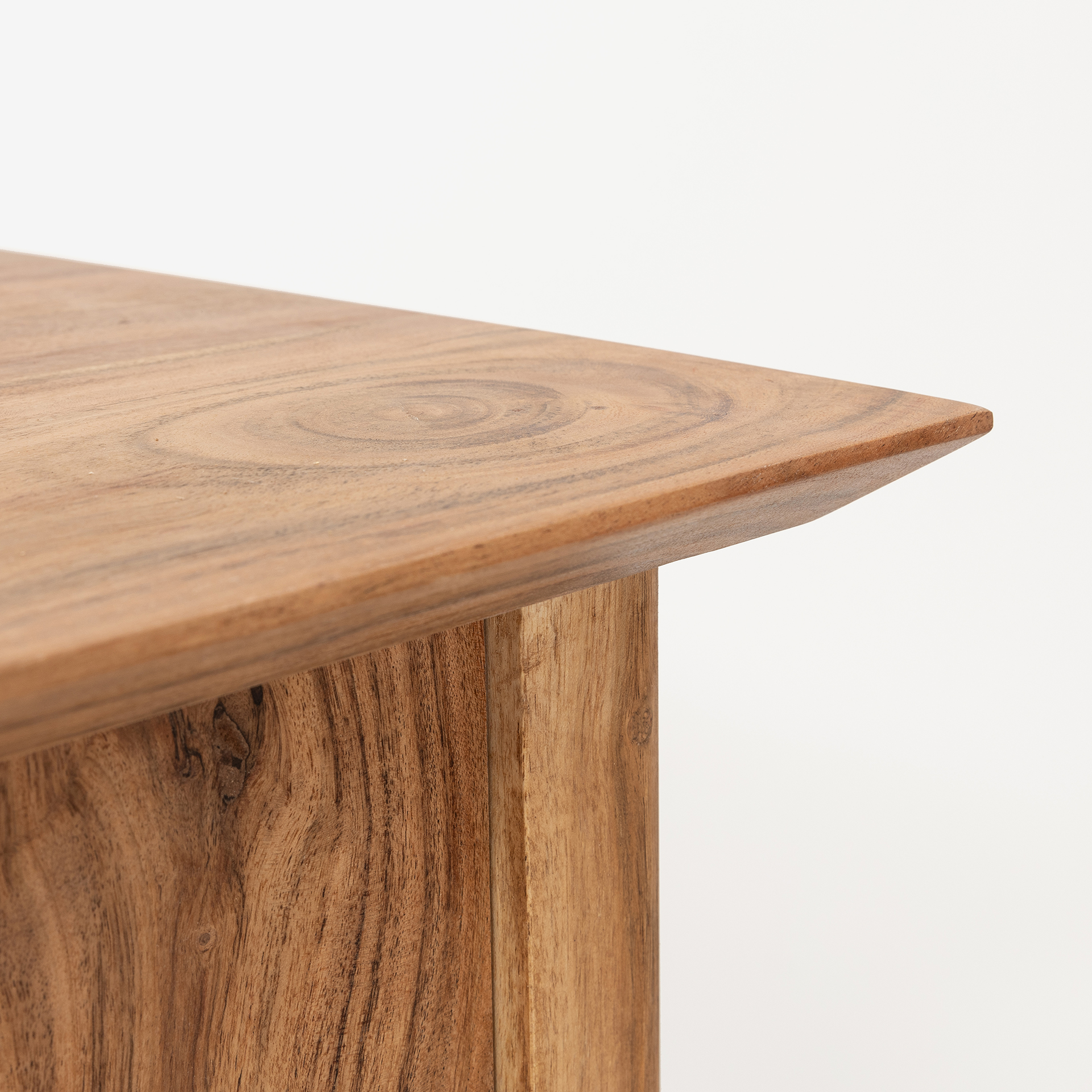 Aparador de madera de acacia Attic 160x45x78cm Clau&Chloe