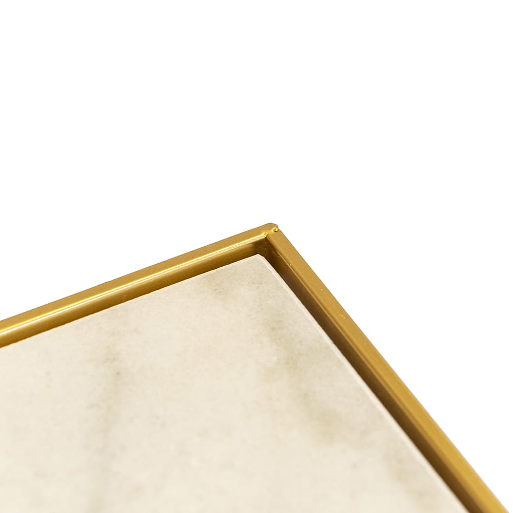 Mesa dorada sobre m&aacute;rmol 46x25x64cm Clau&Chloe