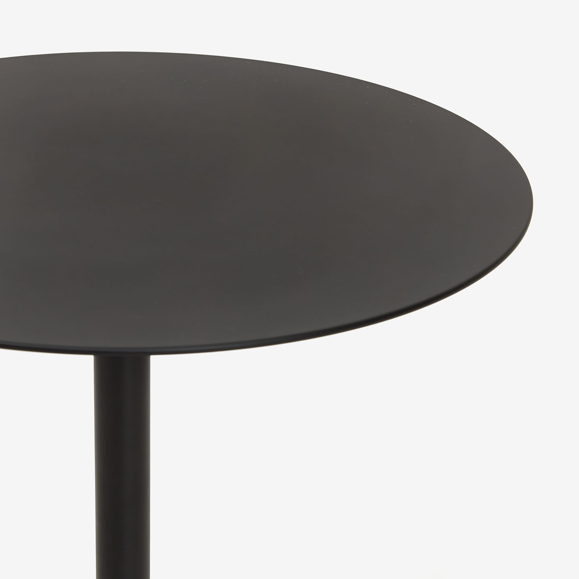 Mesa auxiliar de metal negra Malak &Oslash;35x53cm