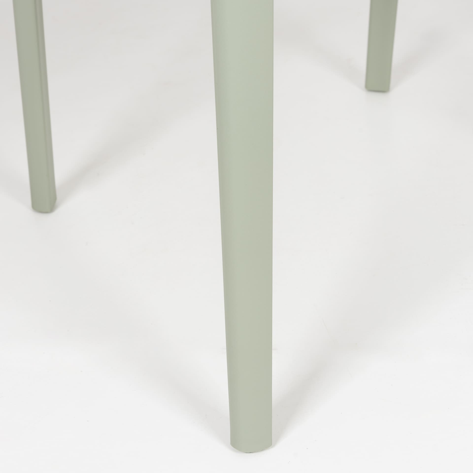 Silla de comedor apilable verde Daniela 50x49cm