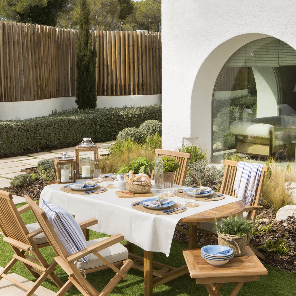 Silla de jardín plegable con reposabrazos de madera de teca Azores 57x43cm