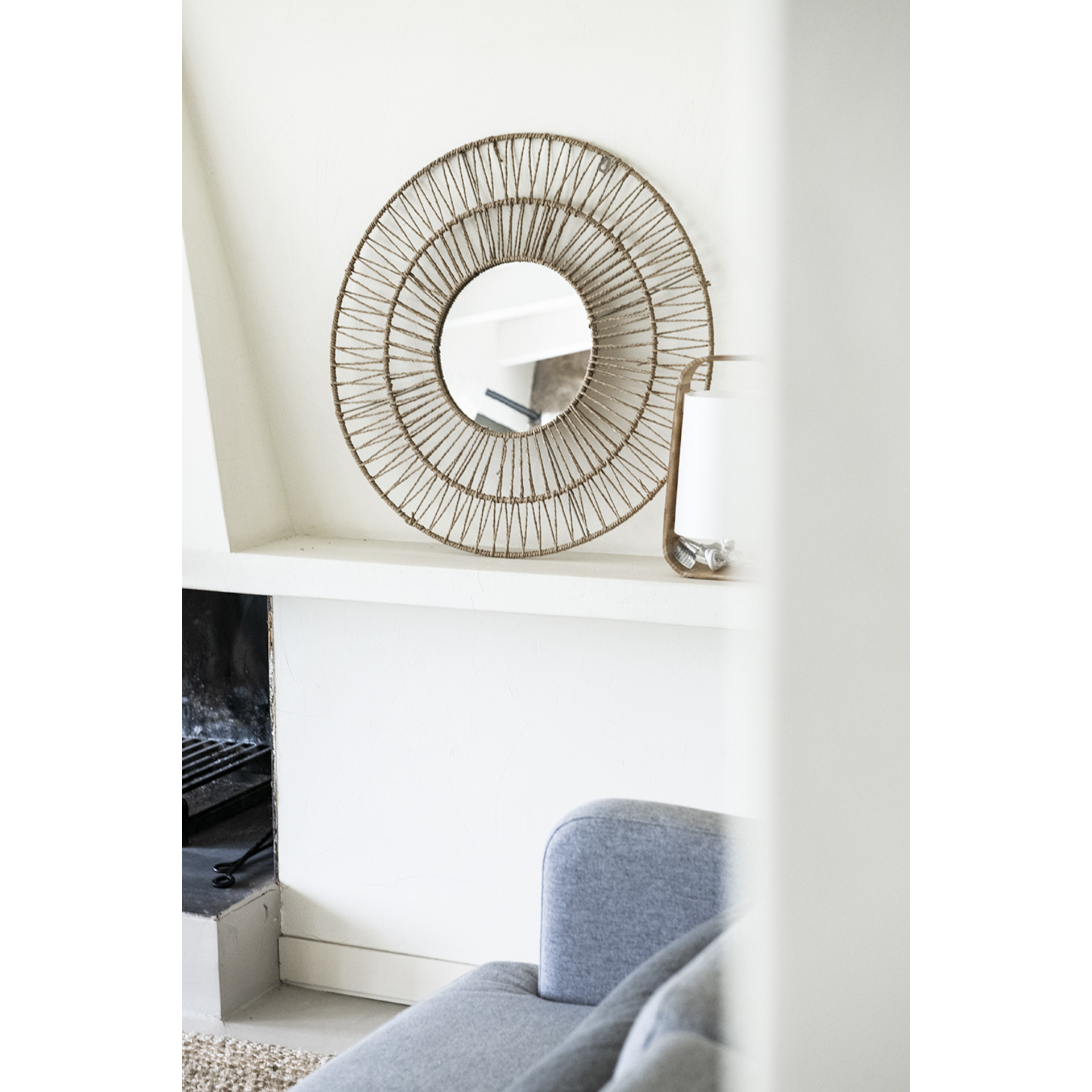 Espejo de pared redondo de rafia de Ø70 cm