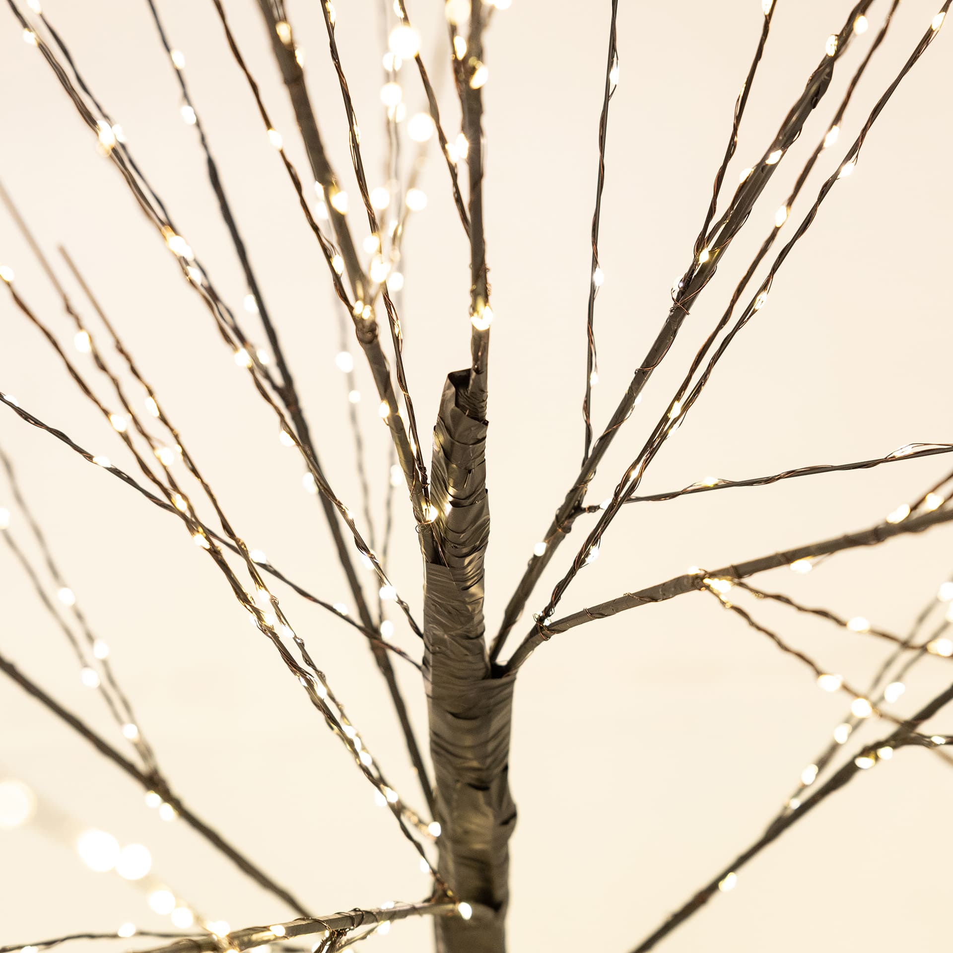 &Aacute;rbol decorativo de 480 LED 120cm