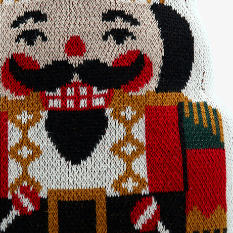 Coj&iacute;n de punto con forma de Cascanueces rojo 40x28cm