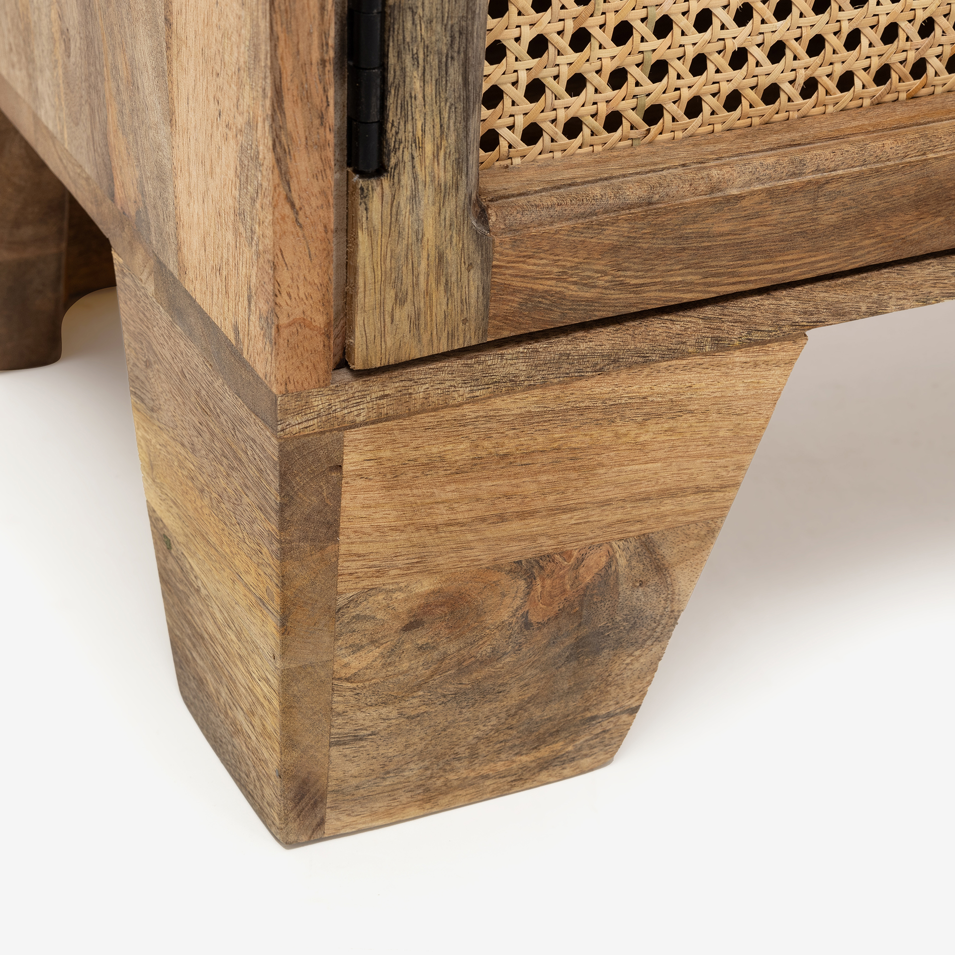 Mueble de TV de madera de mango Merlin 175x45x57cm Clau&Chloe