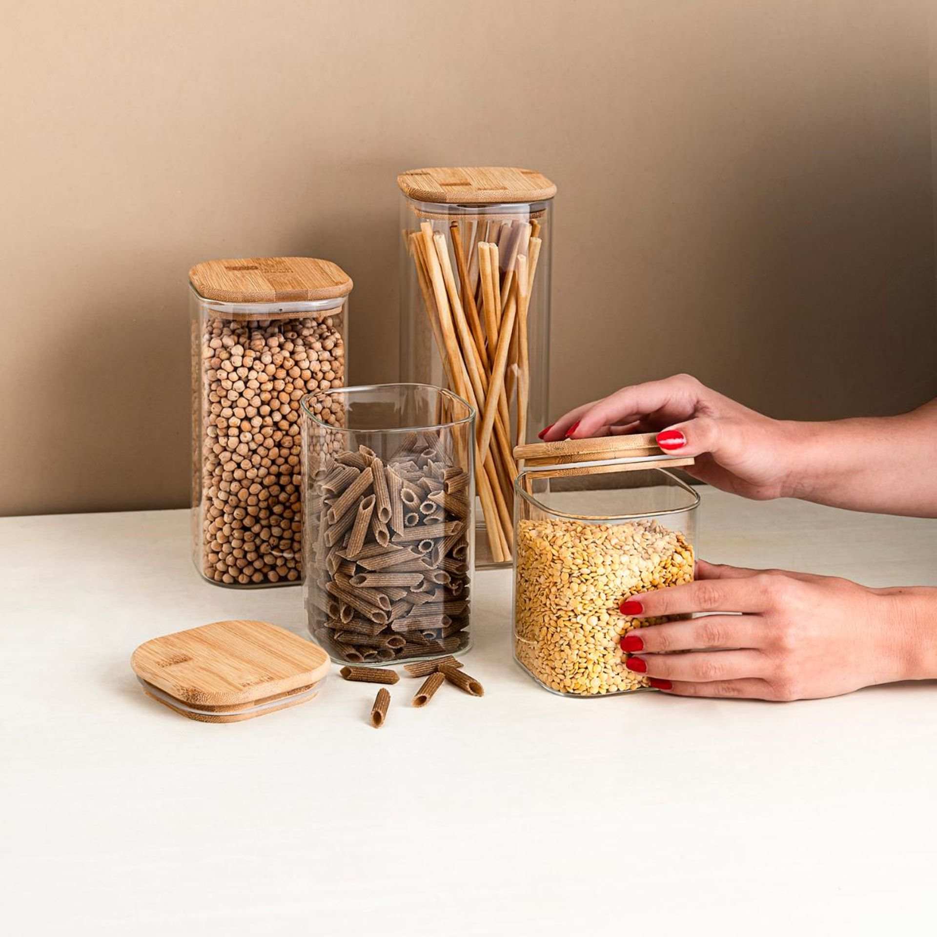 Tarro de cristal con tapa de bambú Brila 1,1L