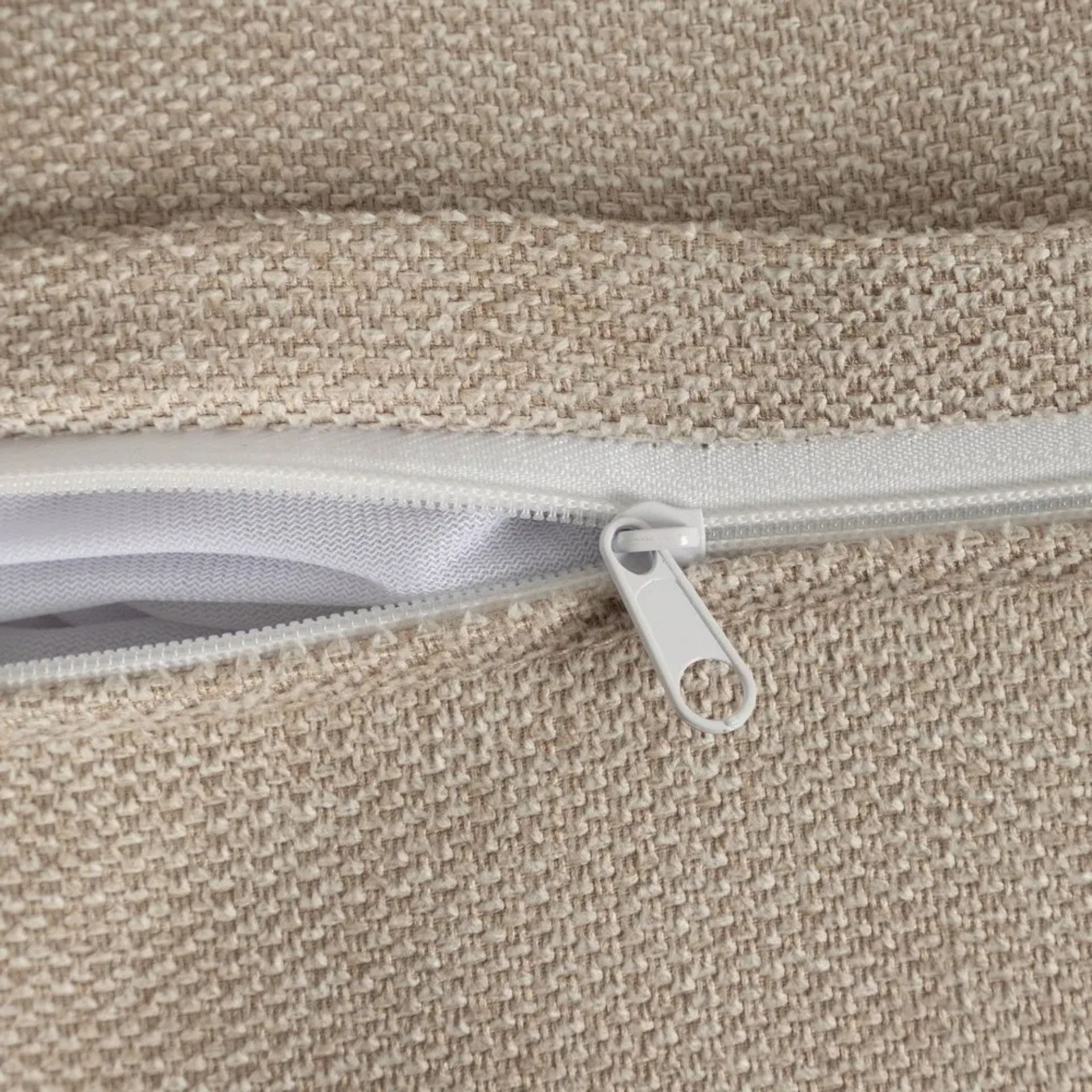 Sof&aacute; de 3 plazas de poli&eacute;ster Aria 223x88x72cm