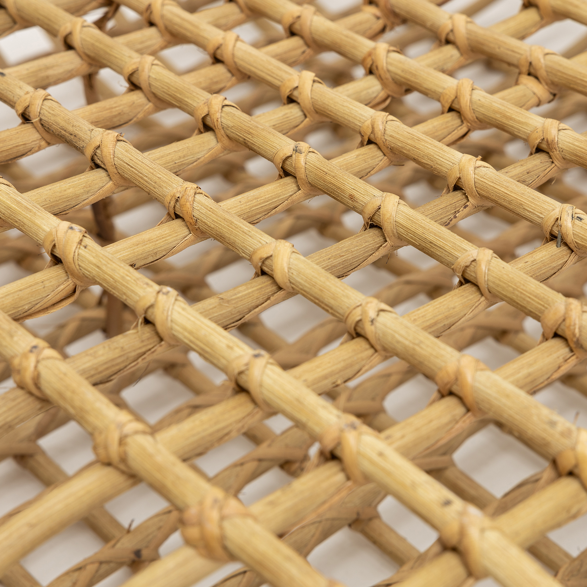 Mesa de centro de ratán natural 70x70x22cm