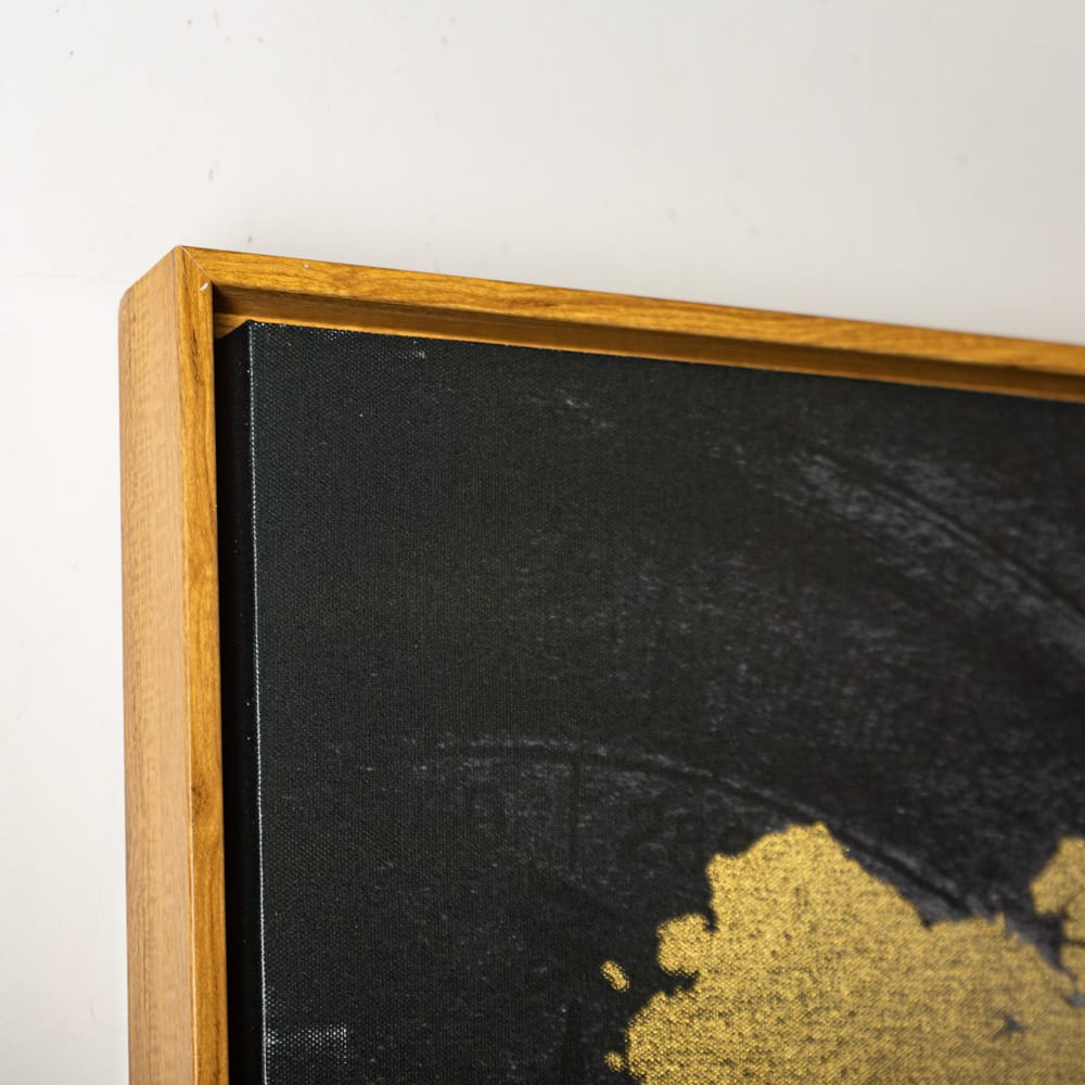 Cuadro con marco dorado Mundo 88x58cm