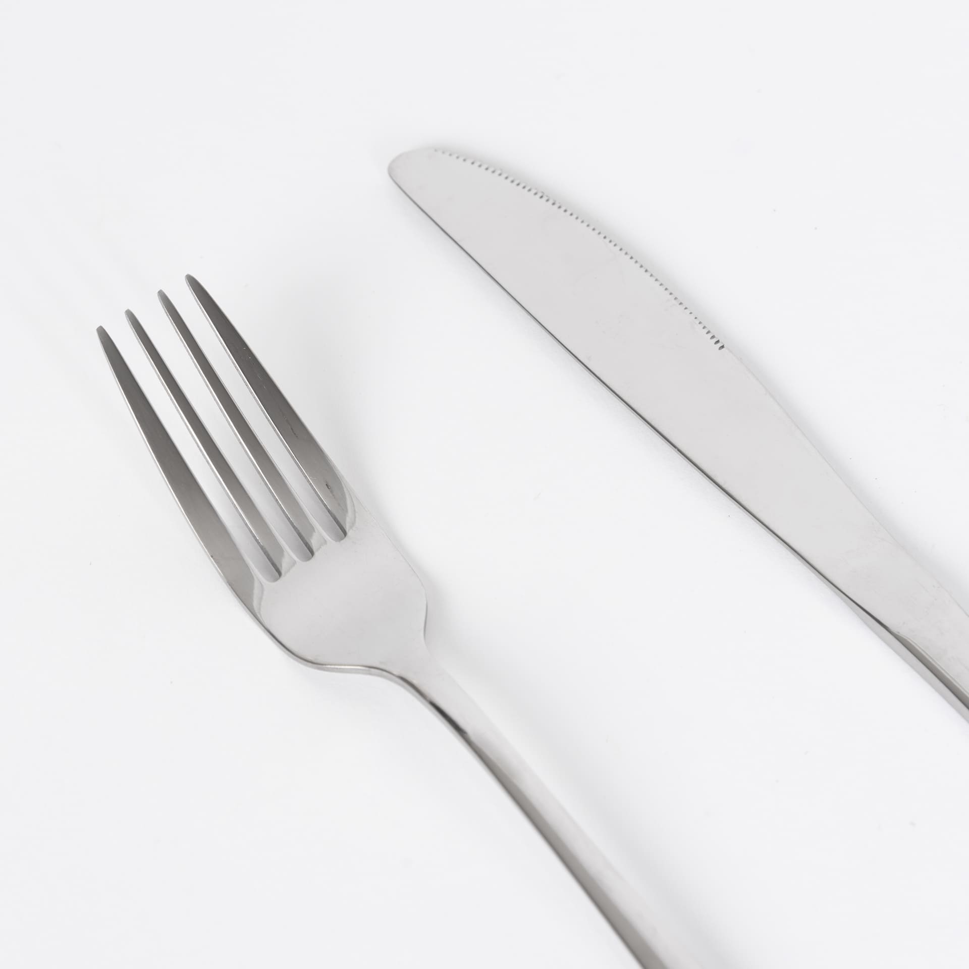 Cuberteria de 24 piezas de acero inoxidable Munich Silver - Bergner