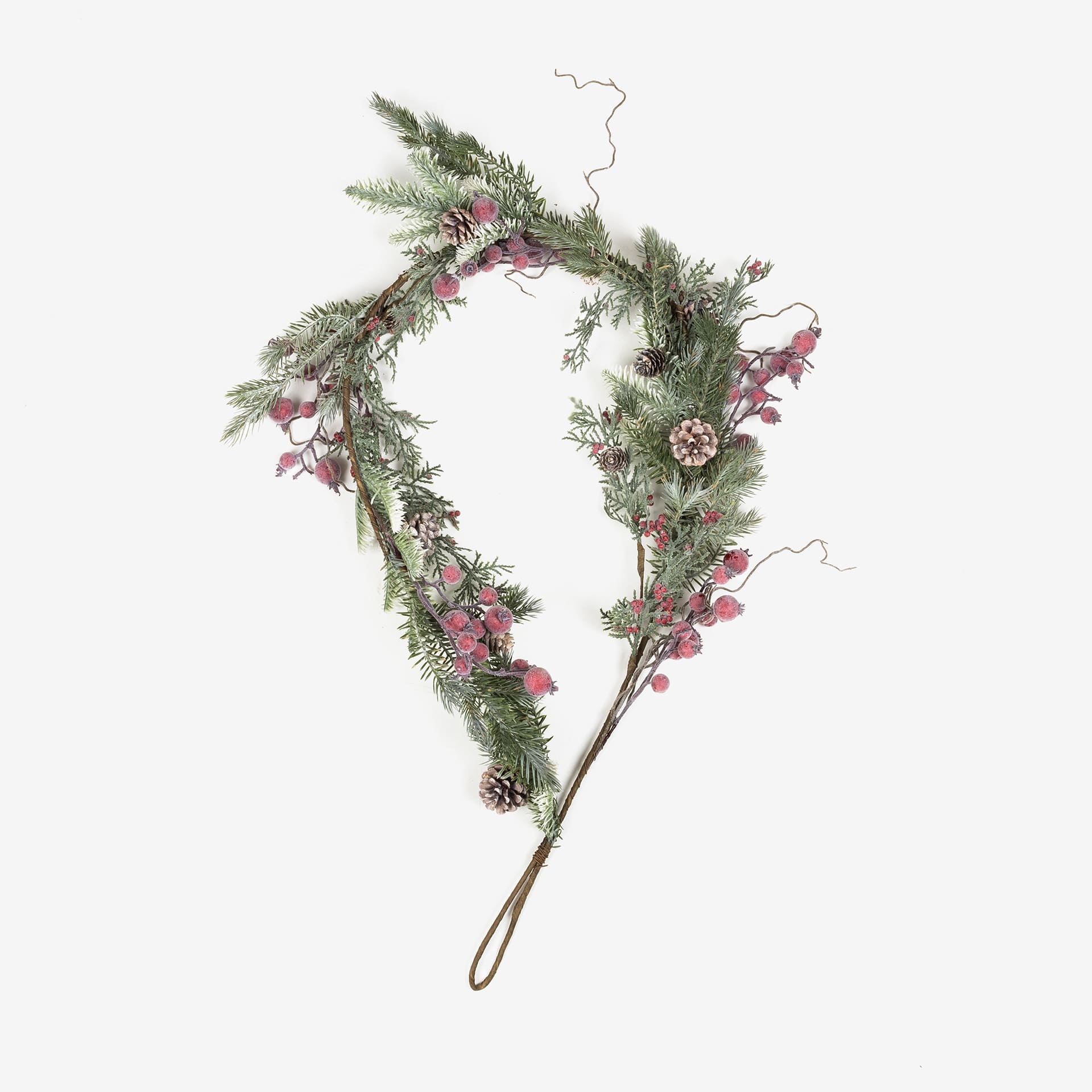 Guirnalda de pi&ntilde;as y frutos rojos 150cm