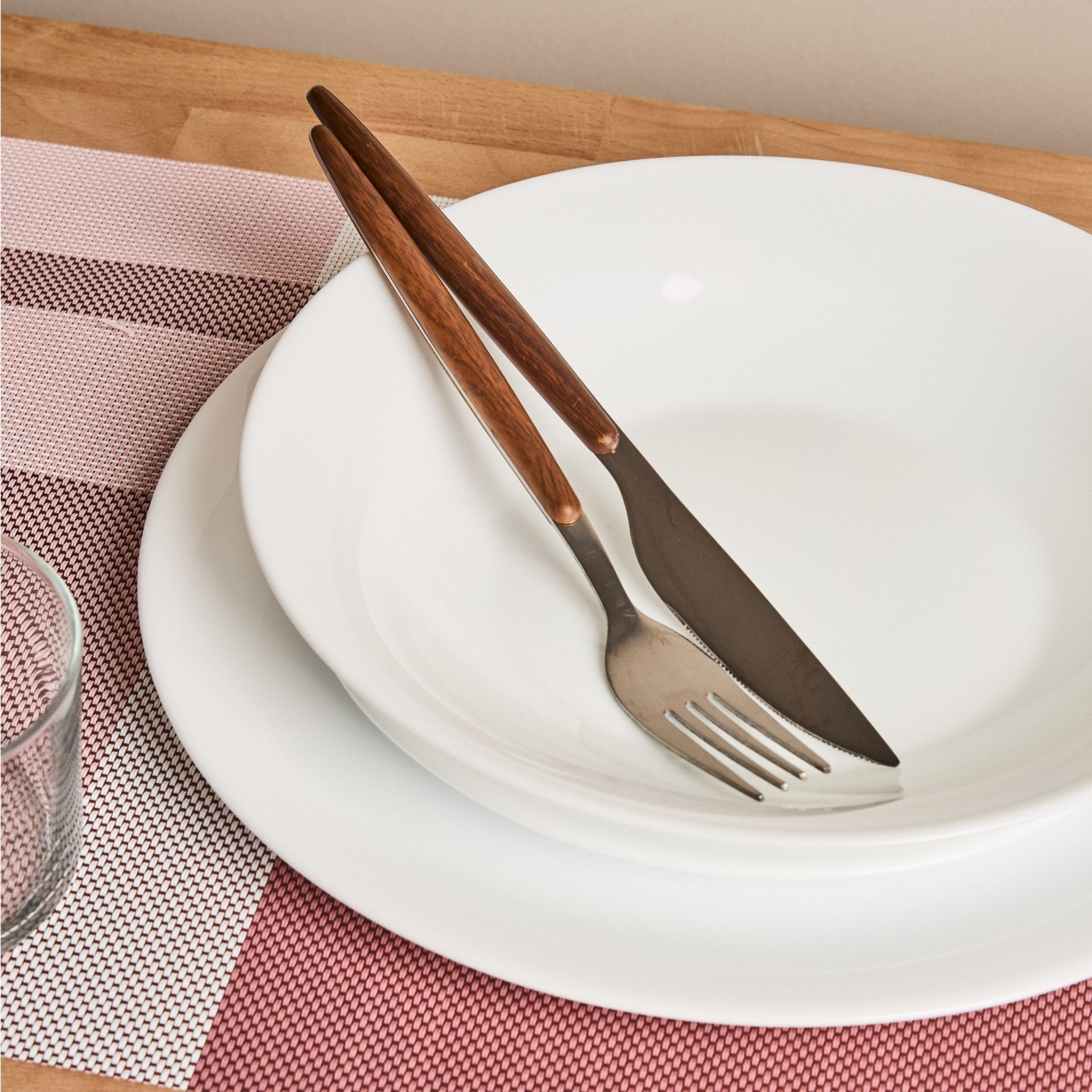 Vajilla de 18 piezas de opal blanca Vega